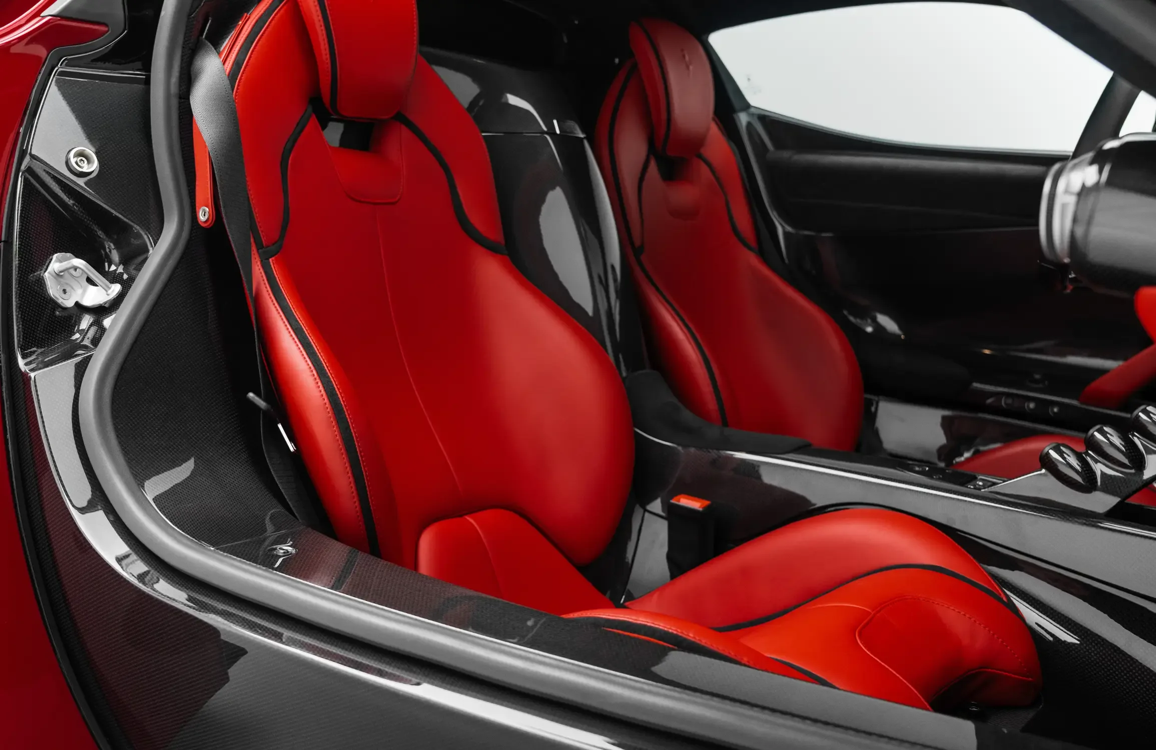 2015 Ferrari LaFerrari, 9/30