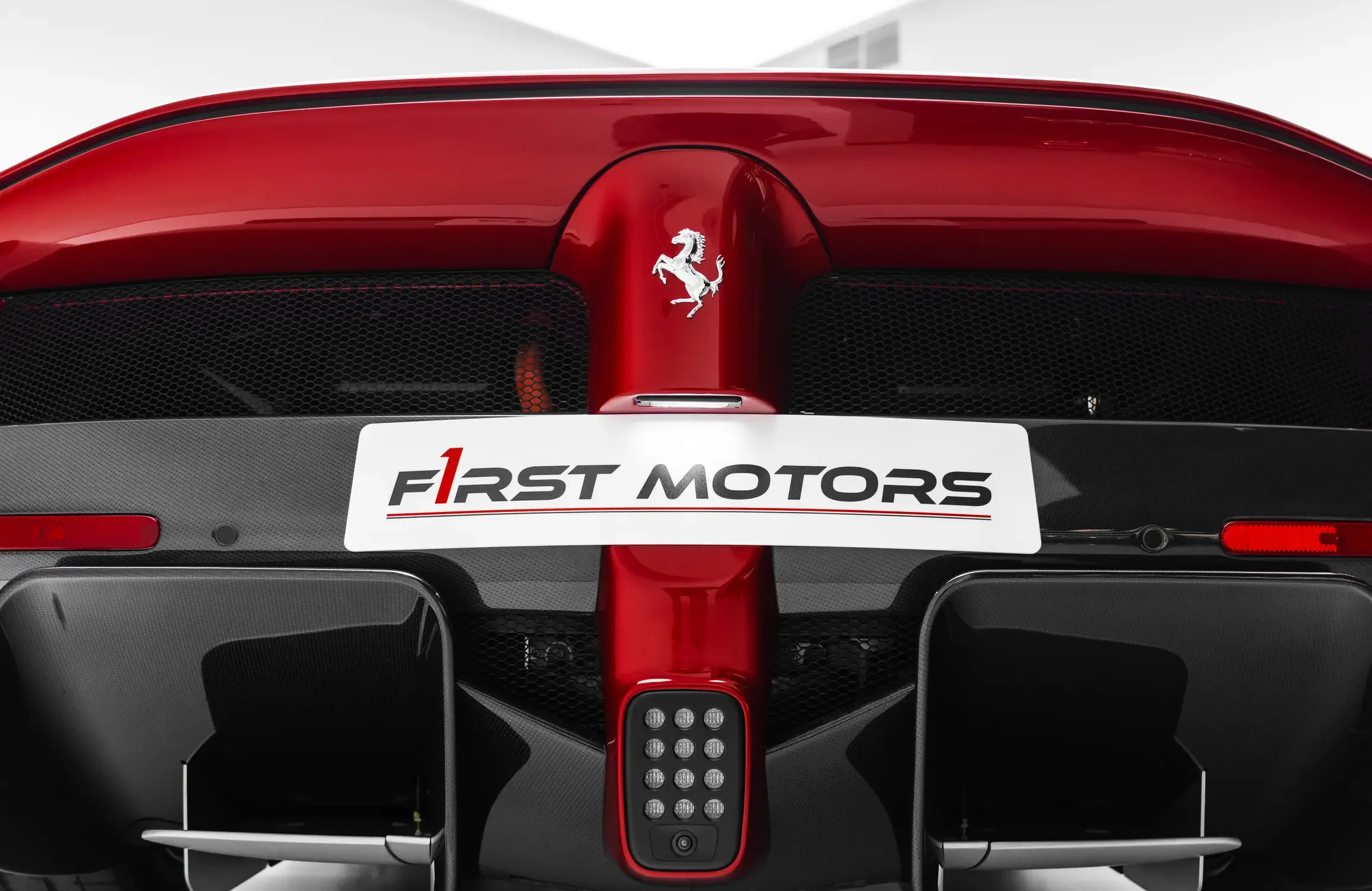2015 Ferrari LaFerrari, 28/30