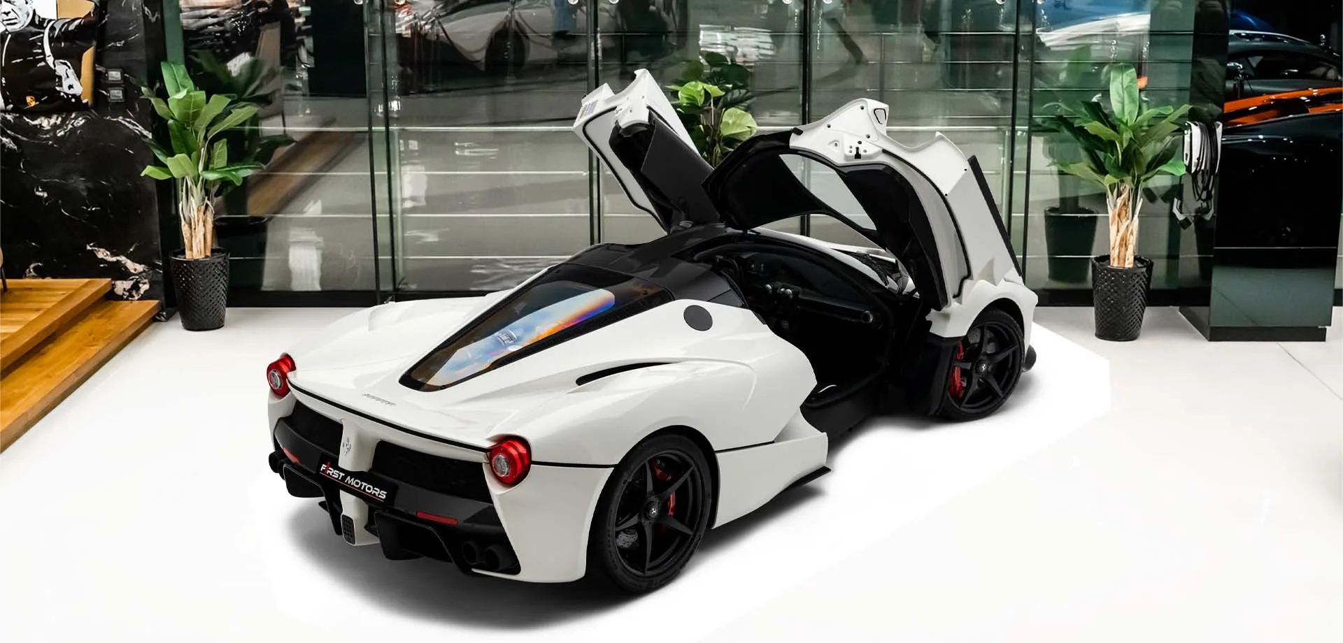 2015 Ferrari LaFerrari, 2/30