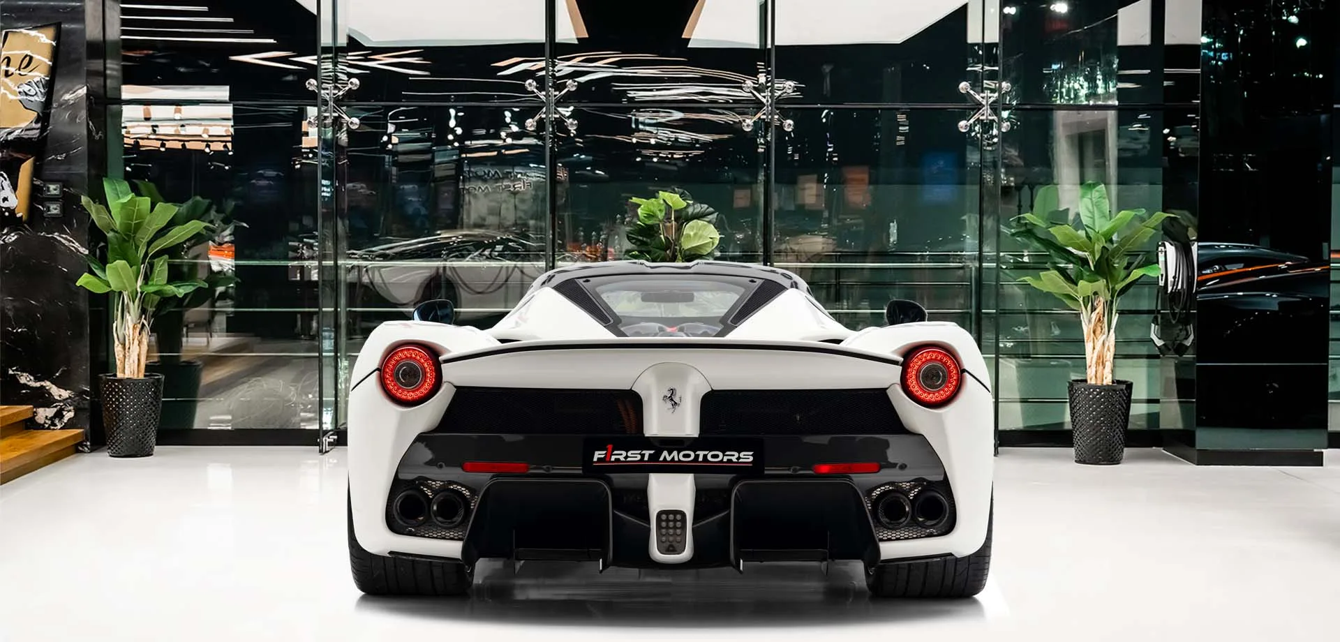 2015 Ferrari LaFerrari, 4/30