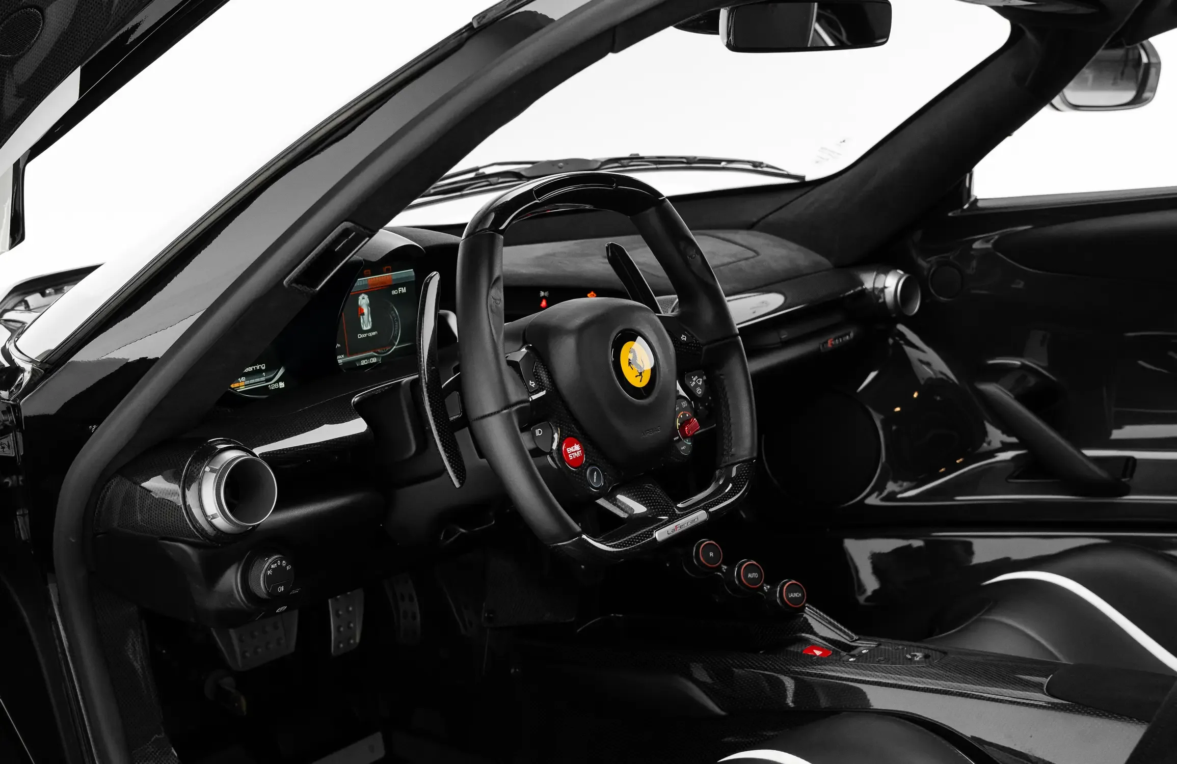2015 Ferrari LaFerrari, 5/30