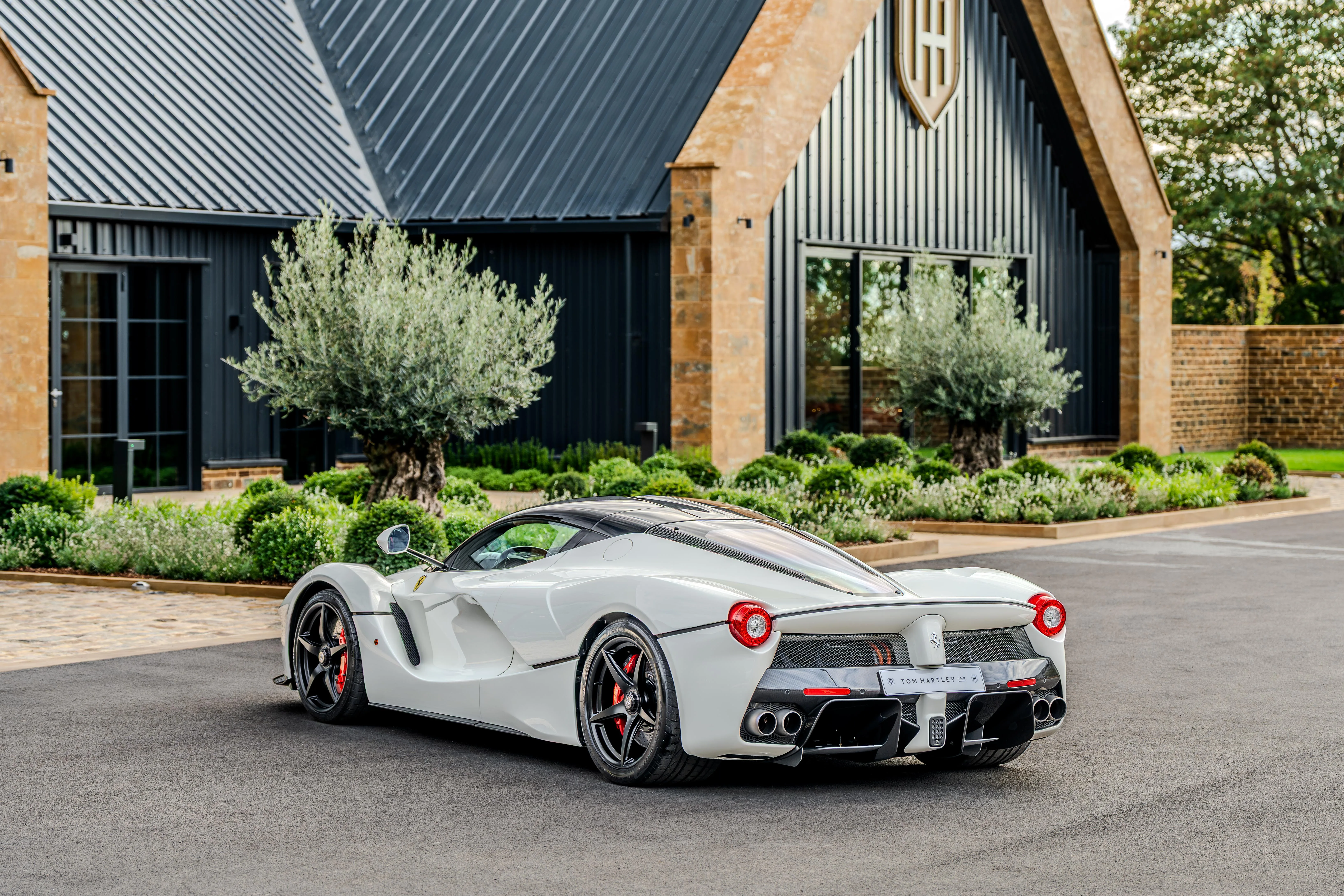 2015 Ferrari LaFerrari, 6/30