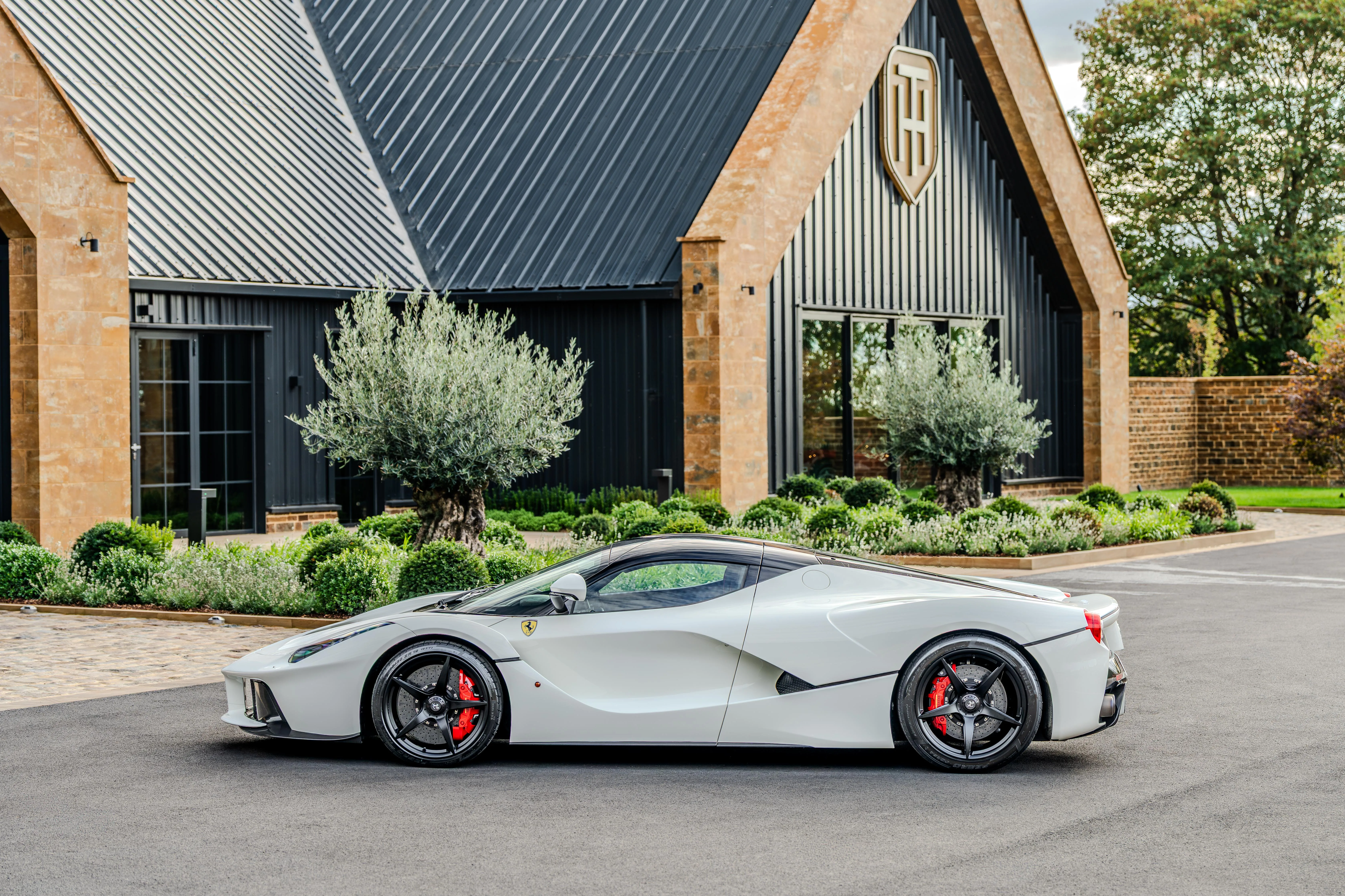 2015 Ferrari LaFerrari, 11/30