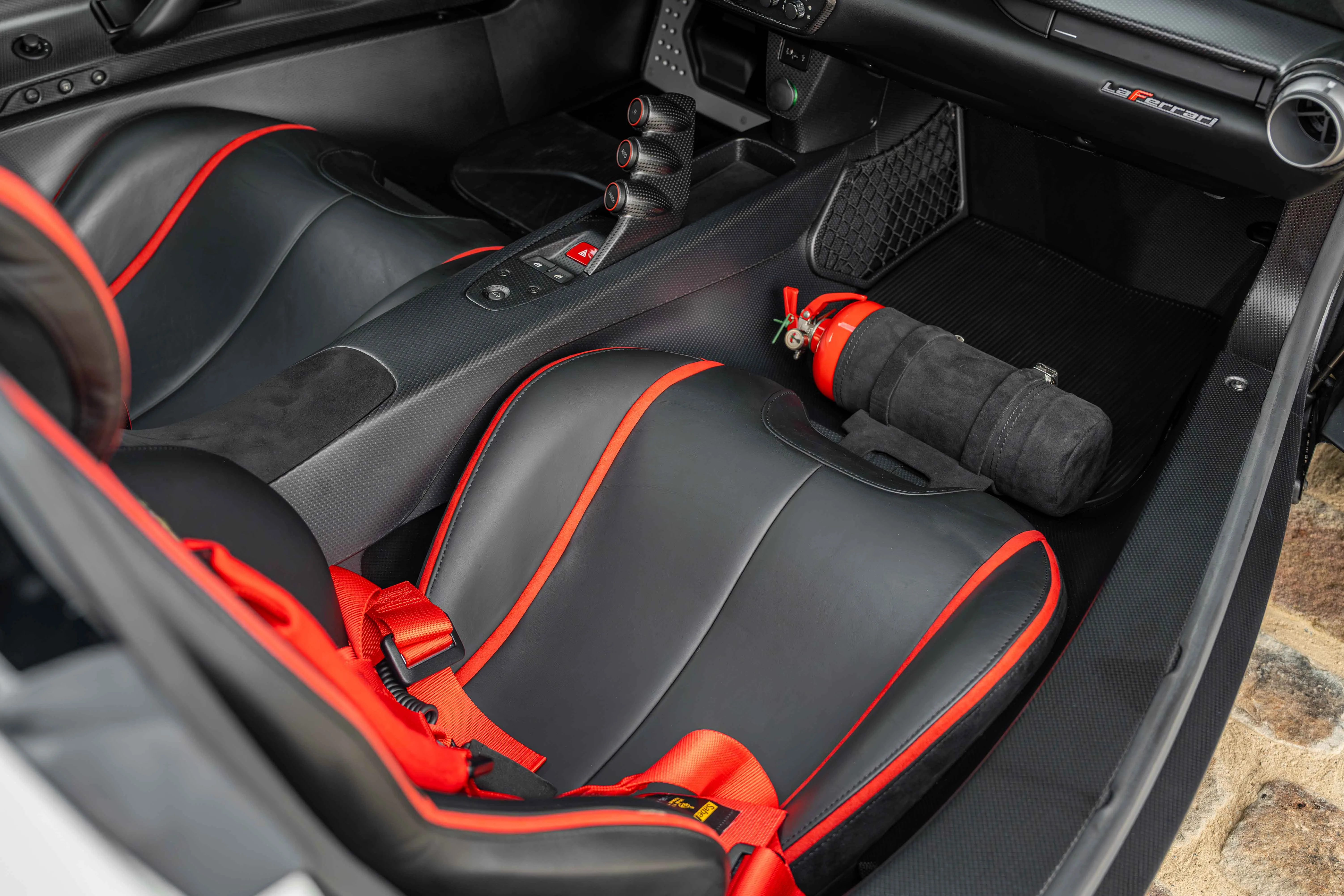 2015 Ferrari LaFerrari, 26/30