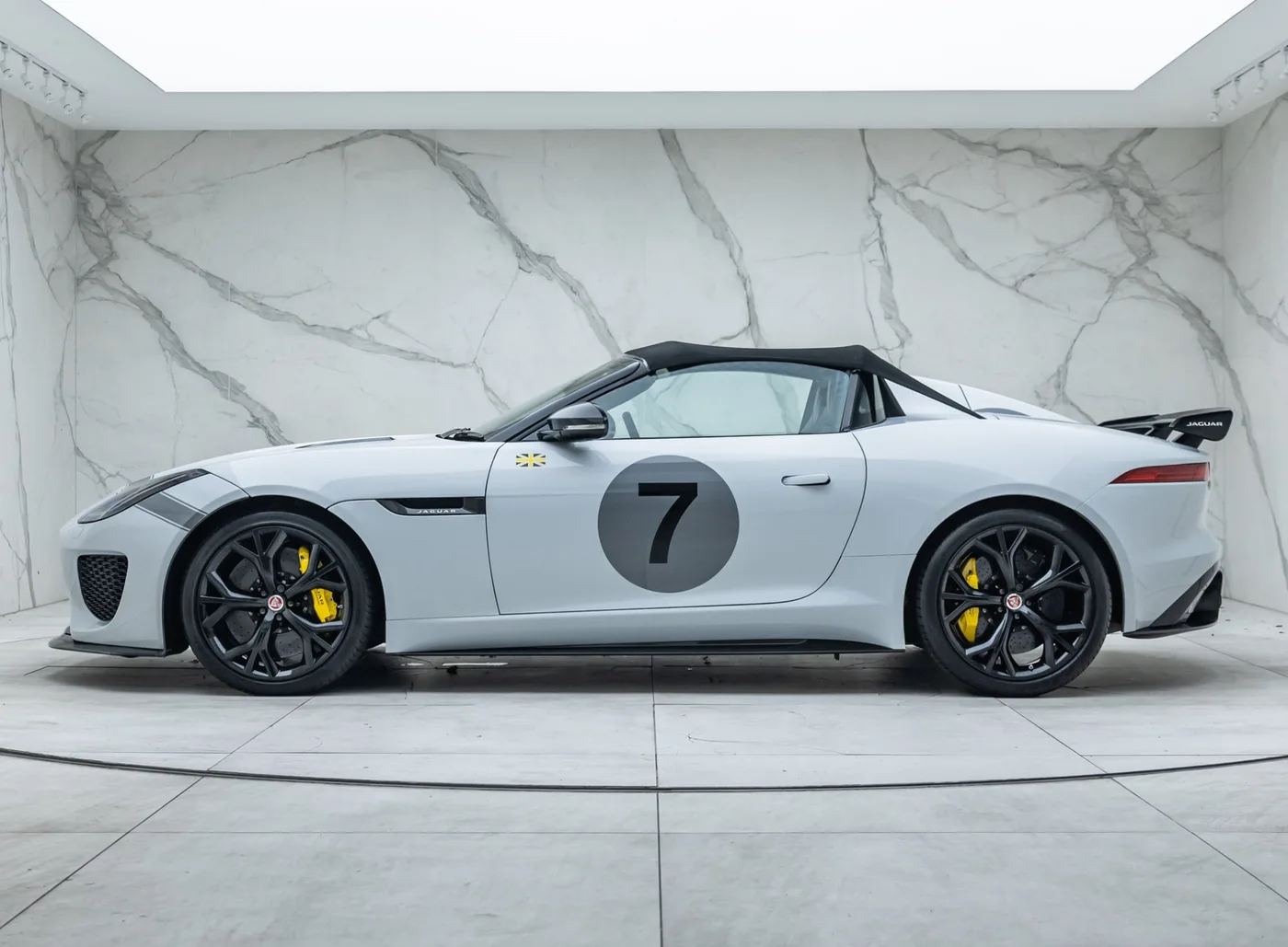 2015 Jaguar F-Type Project 7 offered by a specialist dealer in Banstead, United Kingdom, photo 7 of 15