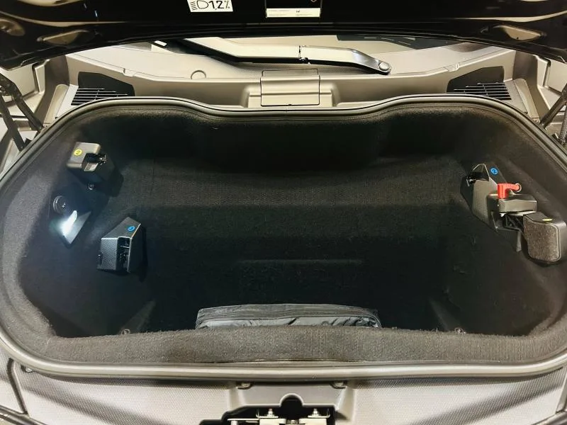 2015 Lamborghini Aventador Roadster, 5/20