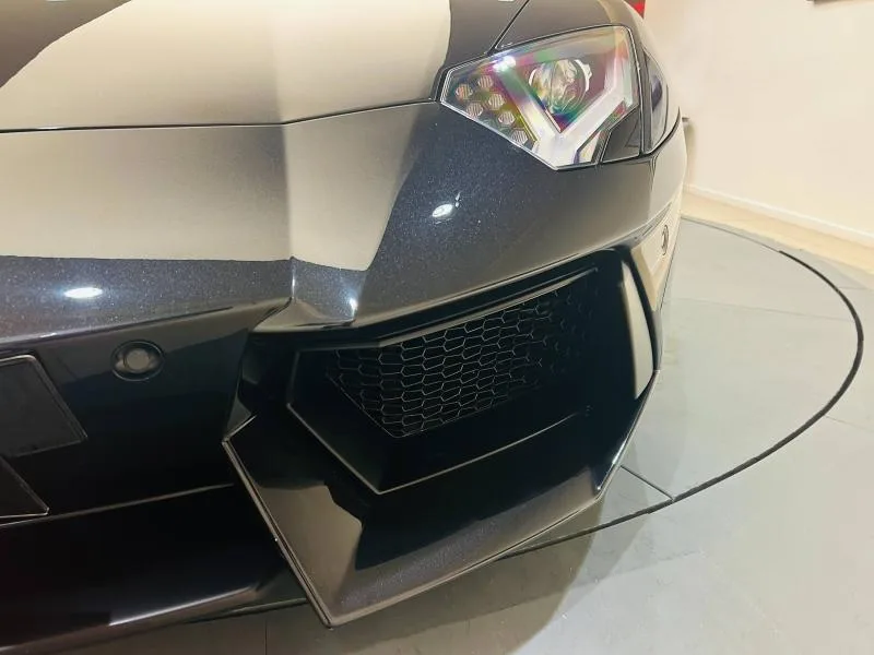 2015 Lamborghini Aventador Roadster, 12/20