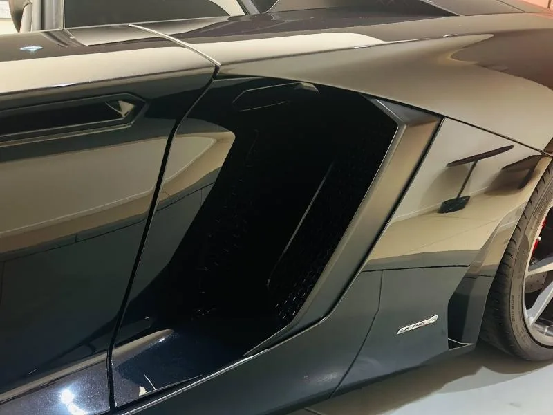2015 Lamborghini Aventador Roadster, 15/20