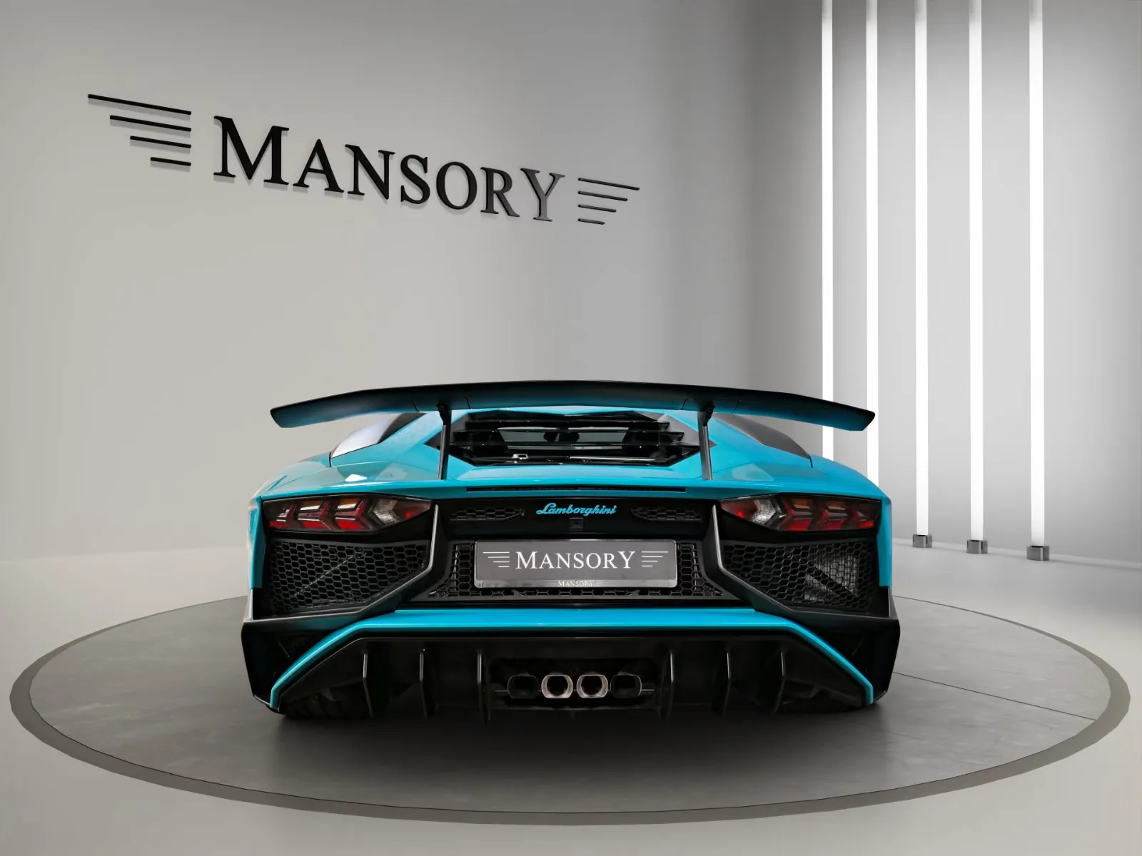 2015 Lamborghini Aventador SV, 6/24