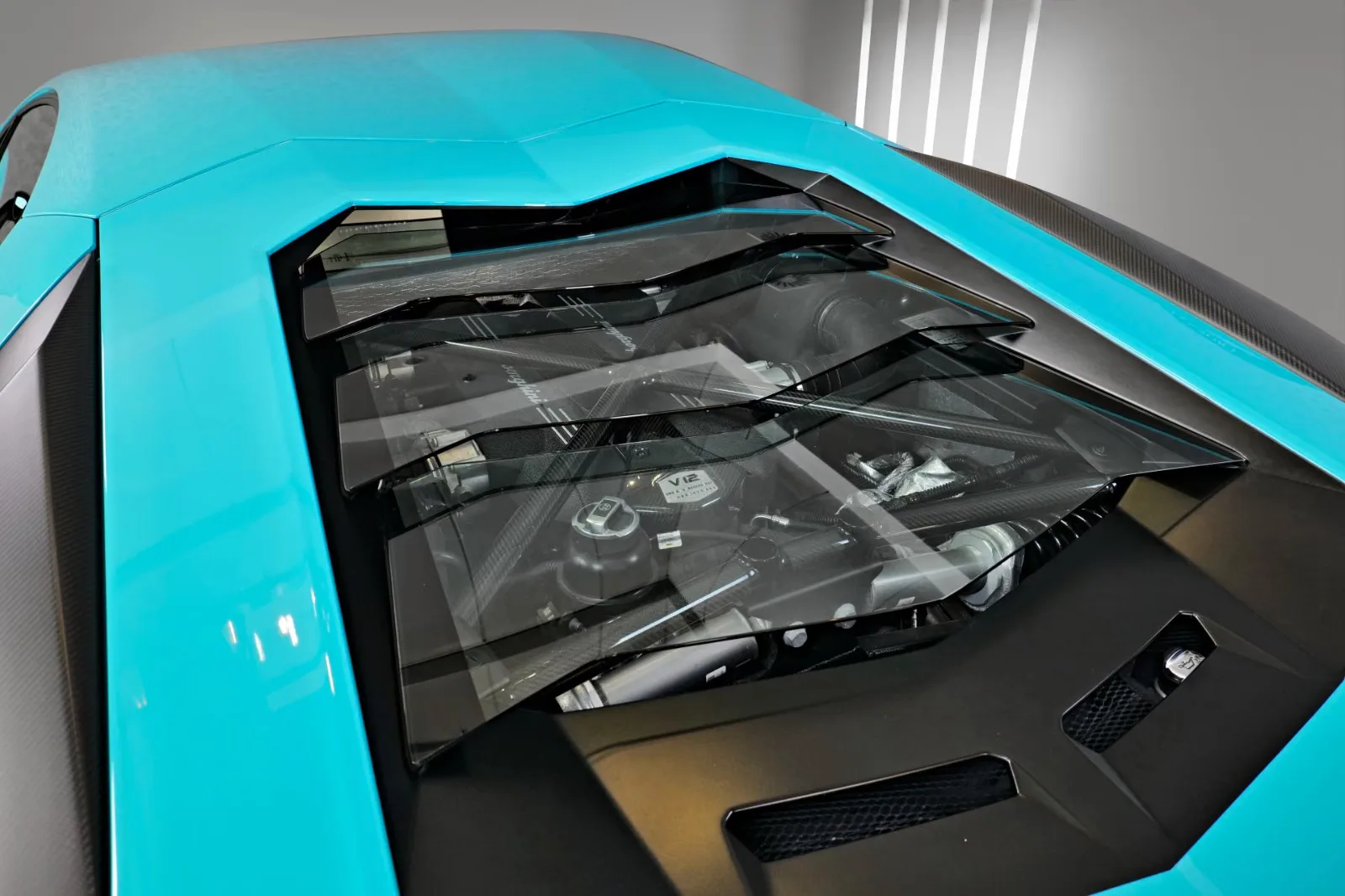 2015 Lamborghini Aventador SV, 11/24