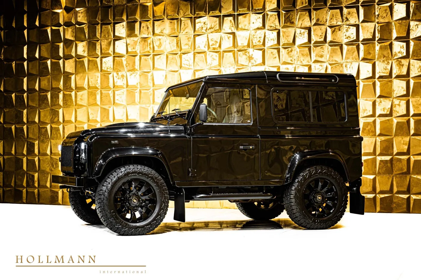 2015 Land Rover Defender 90 Td4 angeboten von einem Fachhändler in Stuhr, Deutschland, Foto 7 von 8
