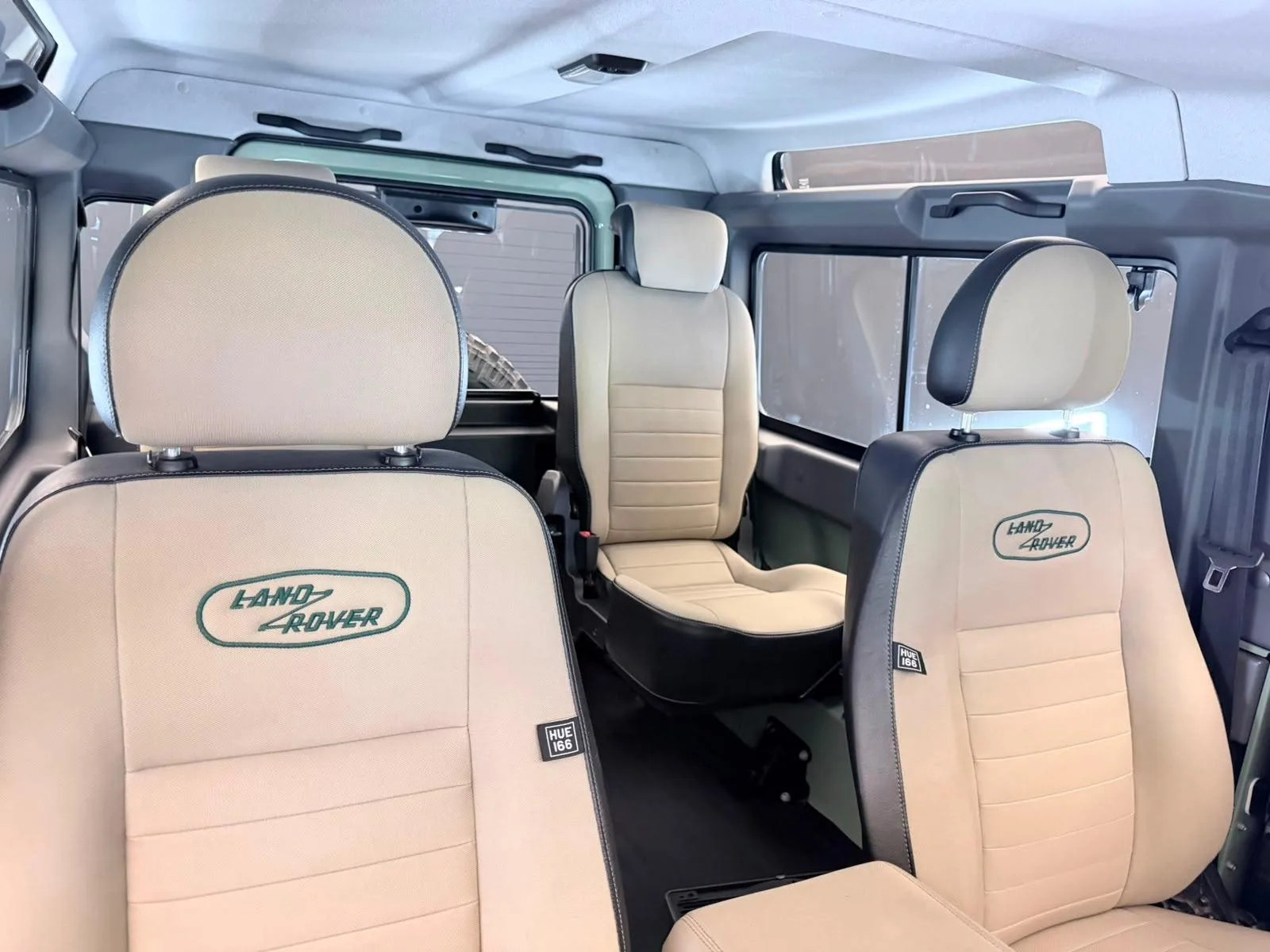 2015 Land Rover Defender Heritage 90 Station Wagon, 11/19