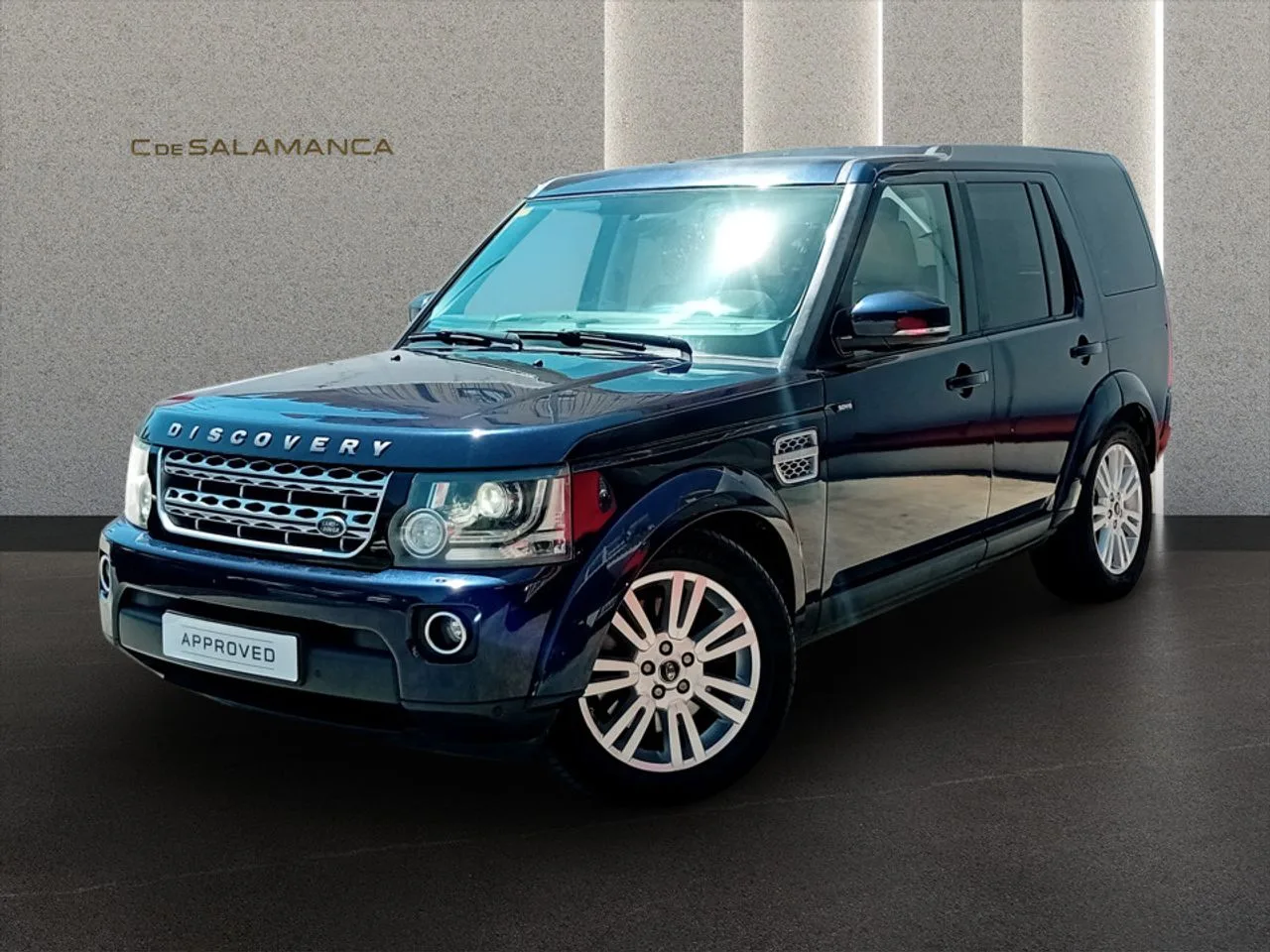 2015 Land Rover Discovery angeboten von einem Fachhändler in Marbella, Hauptfoto