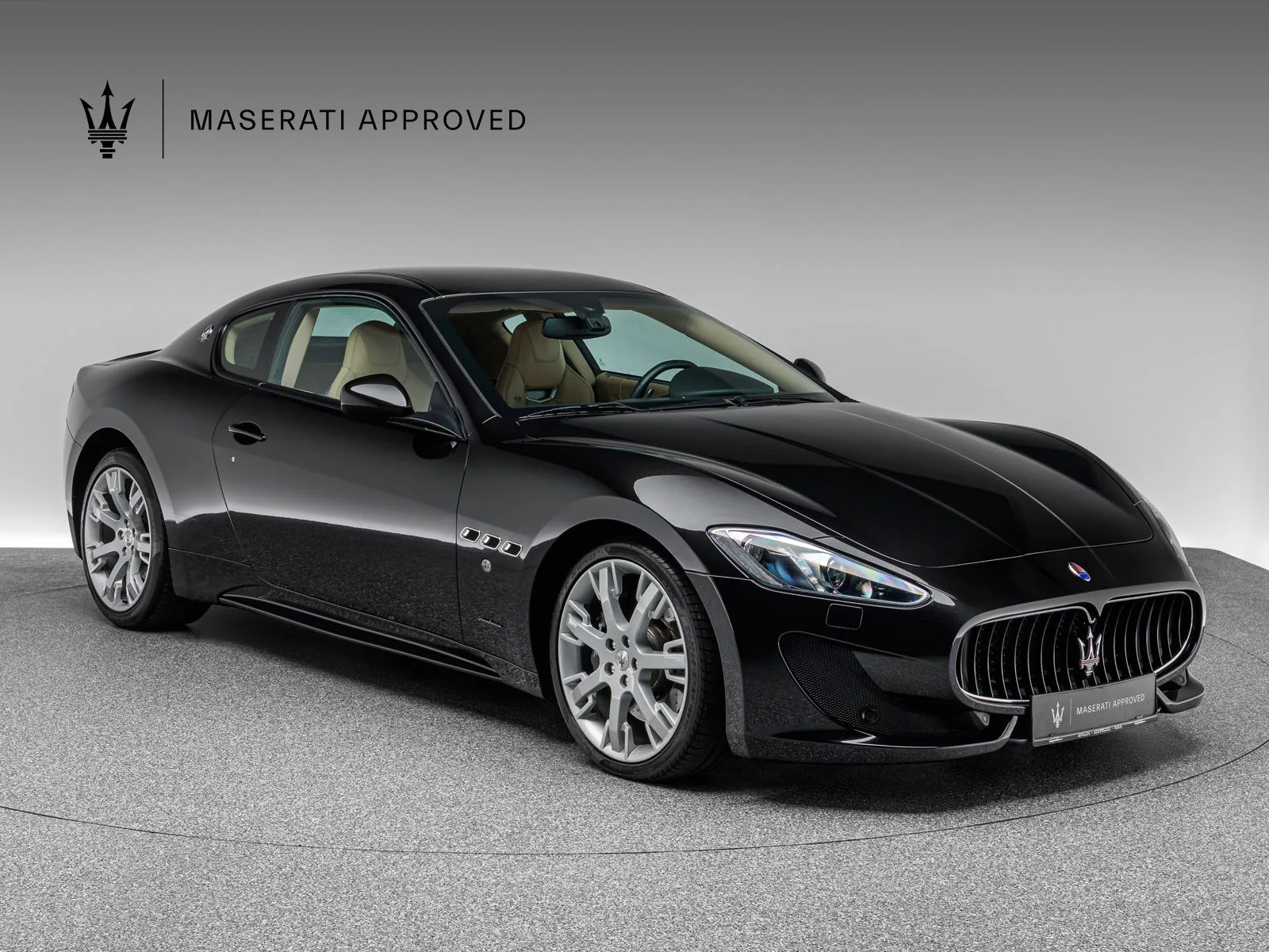 2015 Maserati GranTurismo Sport, 2/26