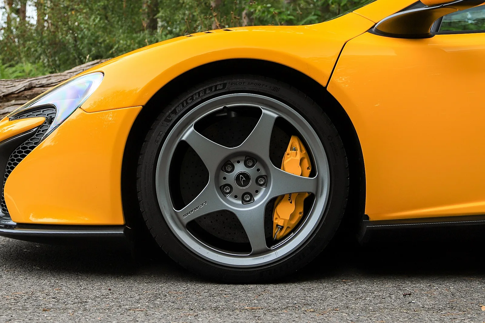 2015 McLaren 650S Le Mans, 11/23