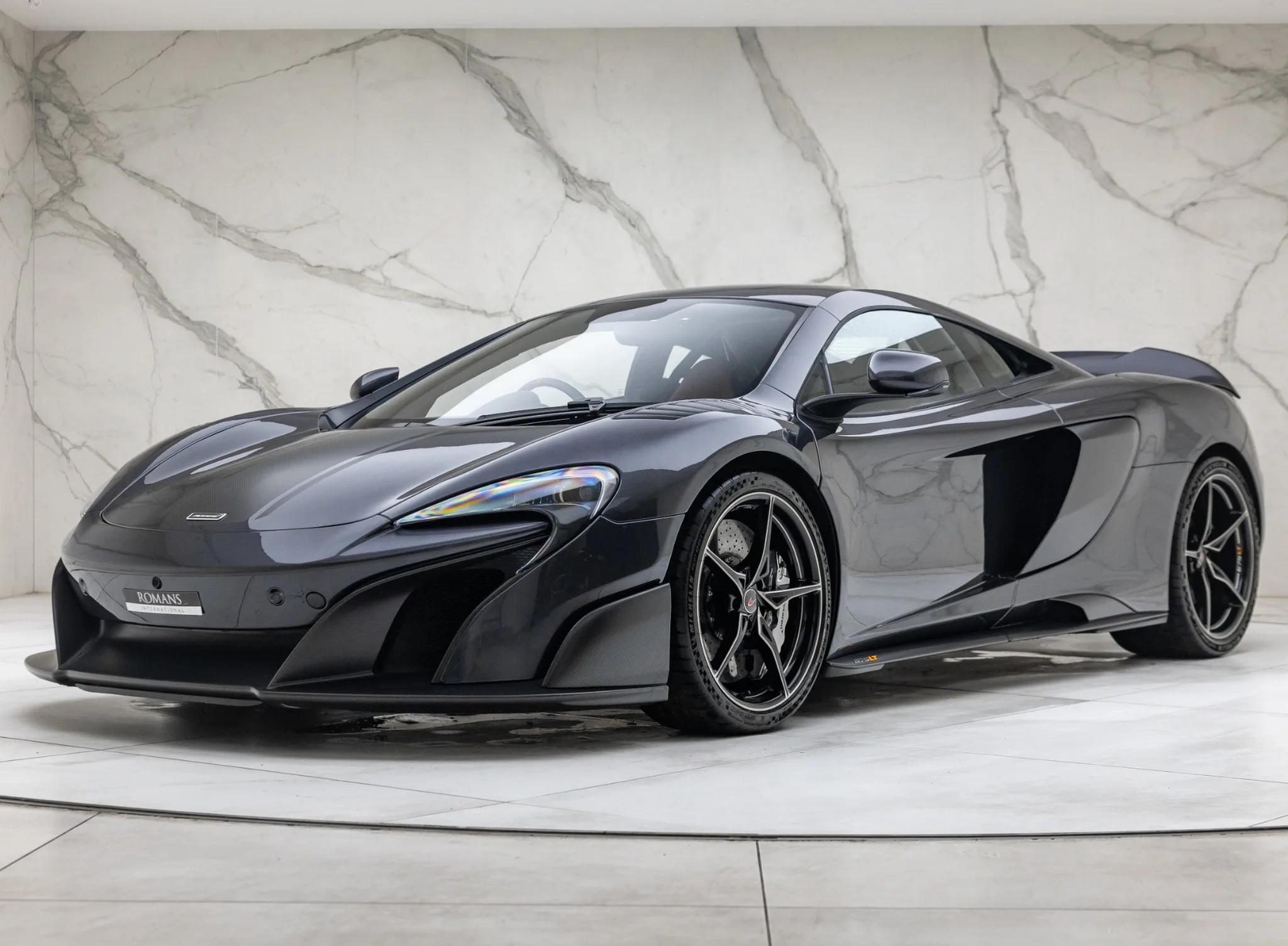 2015 McLaren 675LT offered by a specialist dealer in Banstead, United Kingdom, main photo