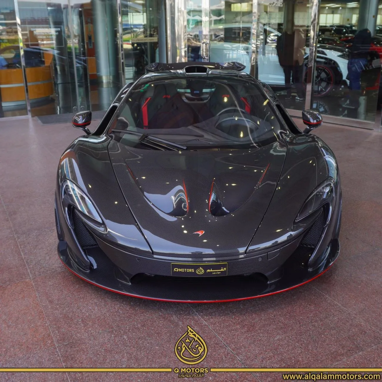 2015 McLaren P1 Carbon Edition offered by a specialist dealer in Dubai, United Arab Emirates, photo 5 of 18