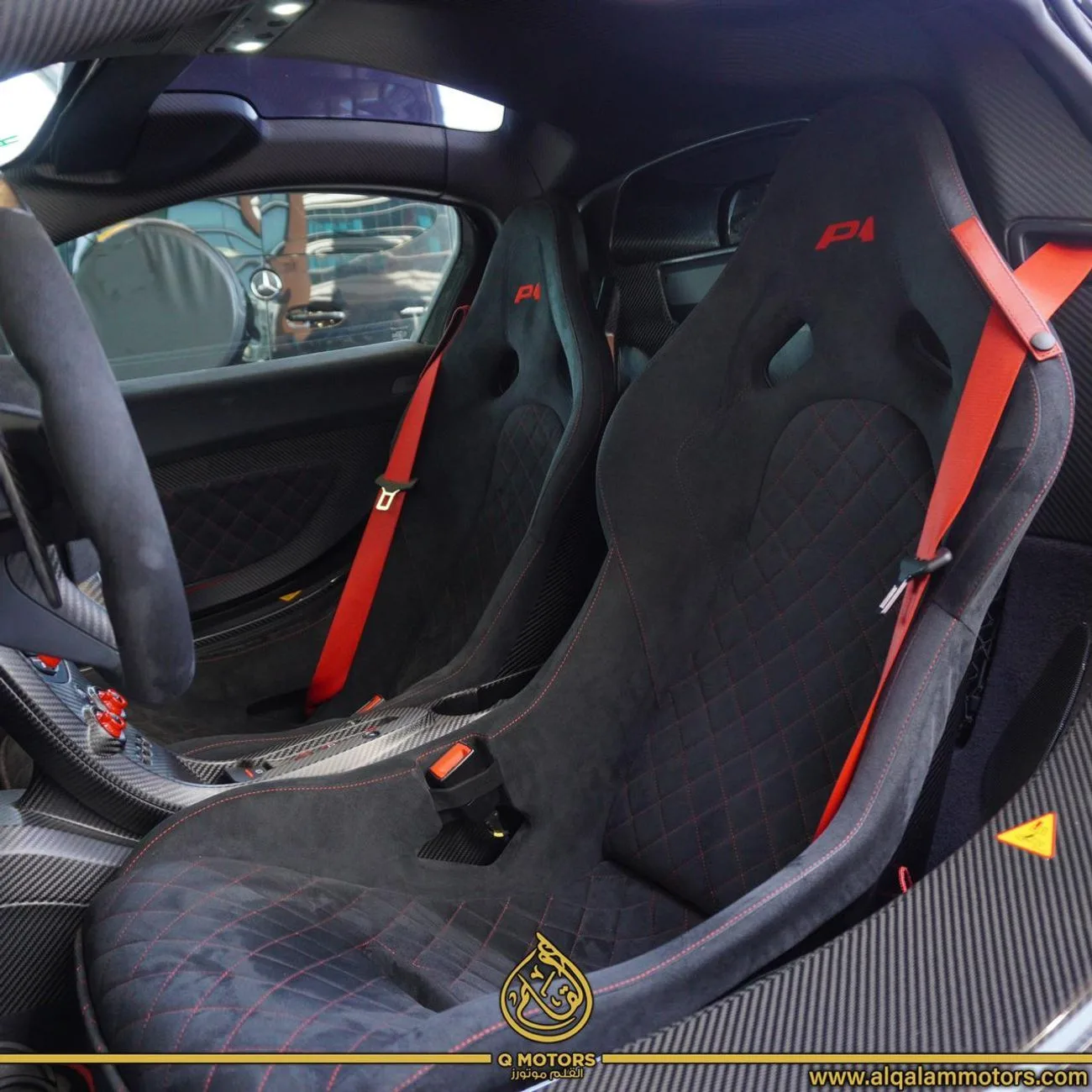 2015 McLaren P1 Carbon Edition offered by a specialist dealer in Dubai, United Arab Emirates, photo 10 of 18