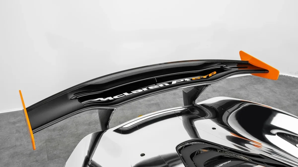 2015 McLaren P1 GTR Street Legal, 13/30