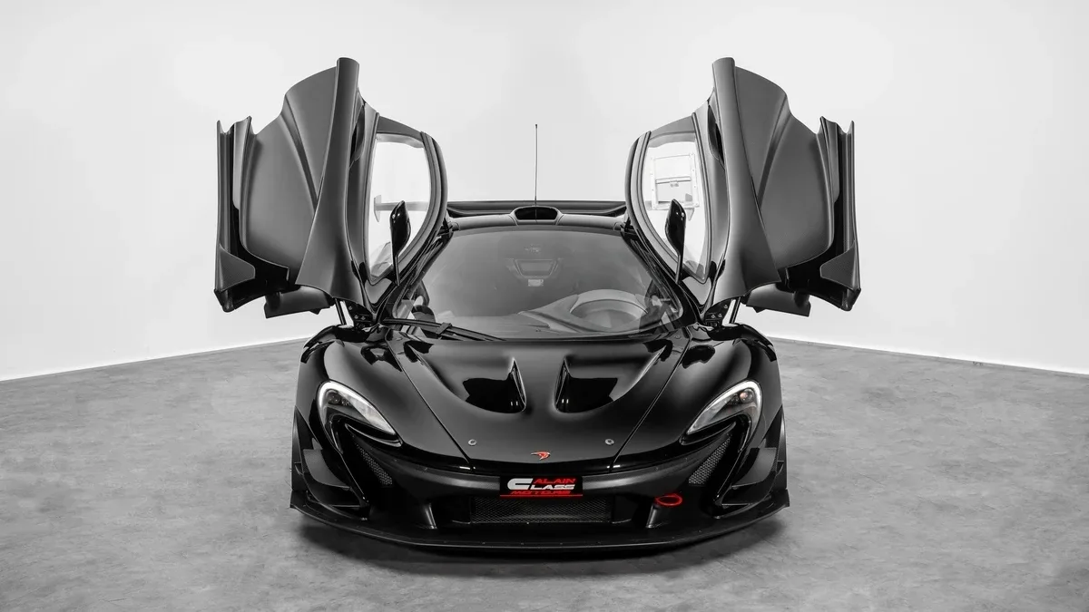 2015 McLaren P1 GTR Street Legal, 3/30