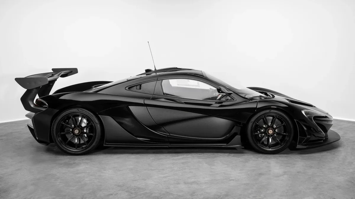 2015 McLaren P1 GTR Street Legal, 4/30