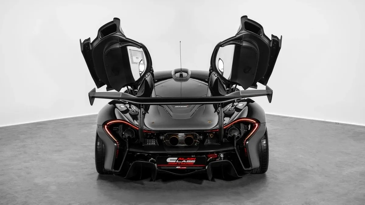 2015 McLaren P1 GTR Street Legal, 7/30