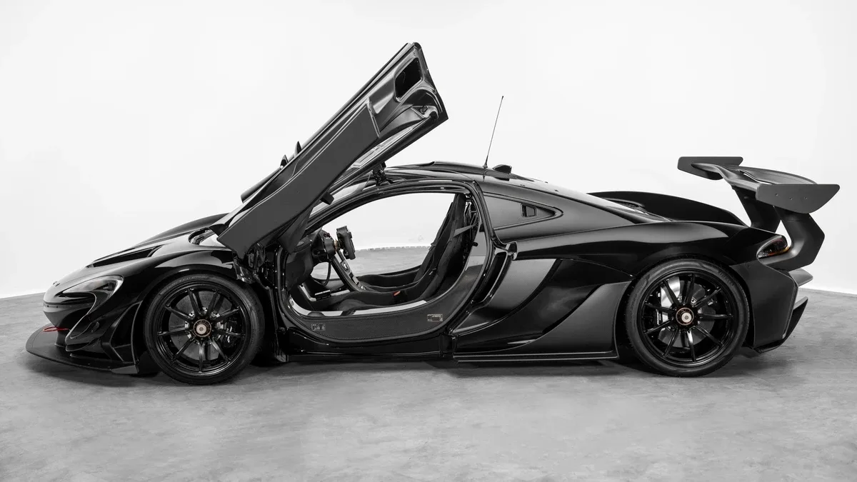 2015 McLaren P1 GTR Street Legal, 8/30