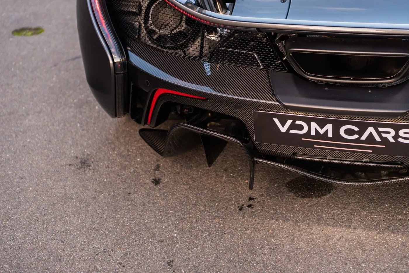2015 McLaren P1 offered by a supercar dealer in Gronau, Germany, photo 13 of 25