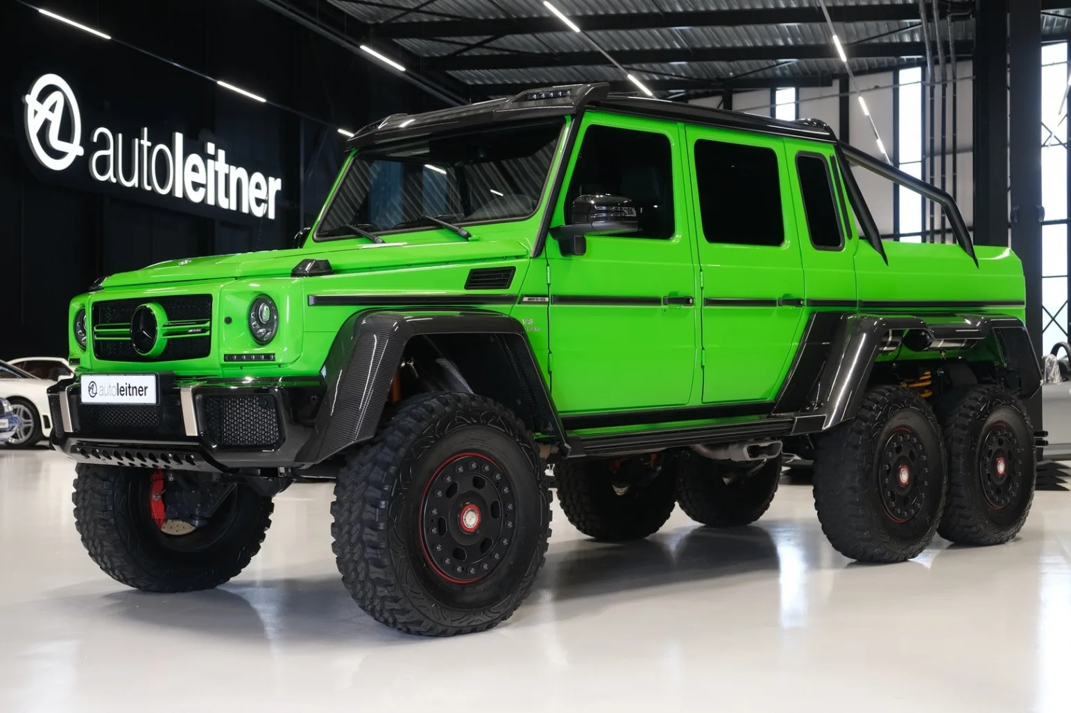 2015 Mercedes-AMG G 63 6x6 proposée par un négociant en voitures de collection à Alkmaar, Pays-Bas, photo principale