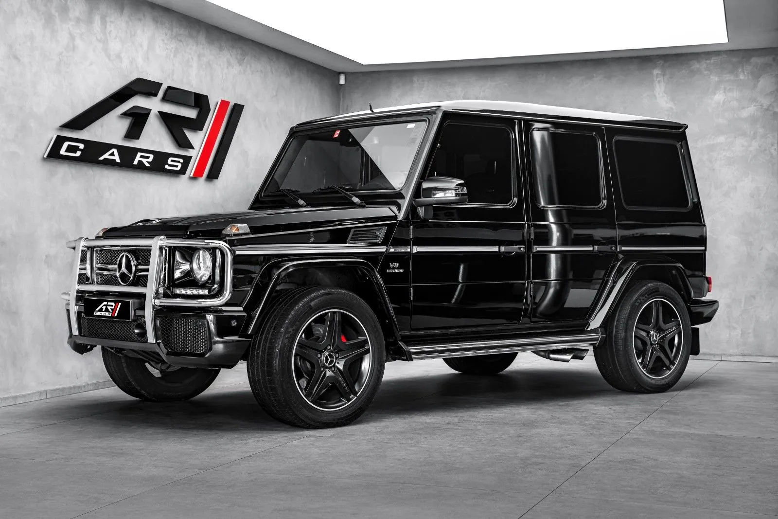 2015 Mercedes-AMG G 63 angeboten von einem Spezialhändler in Ostrava, Tschechien, Hauptfoto