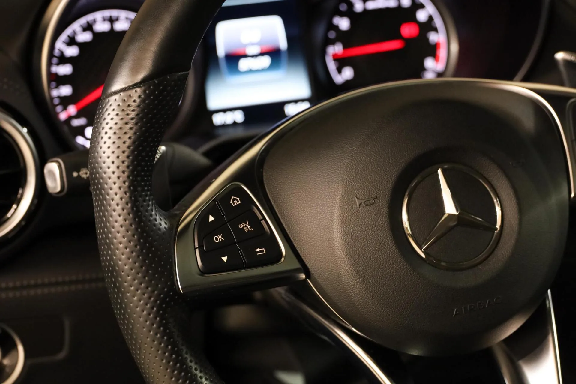 2015 Mercedes-AMG GT, 20/30