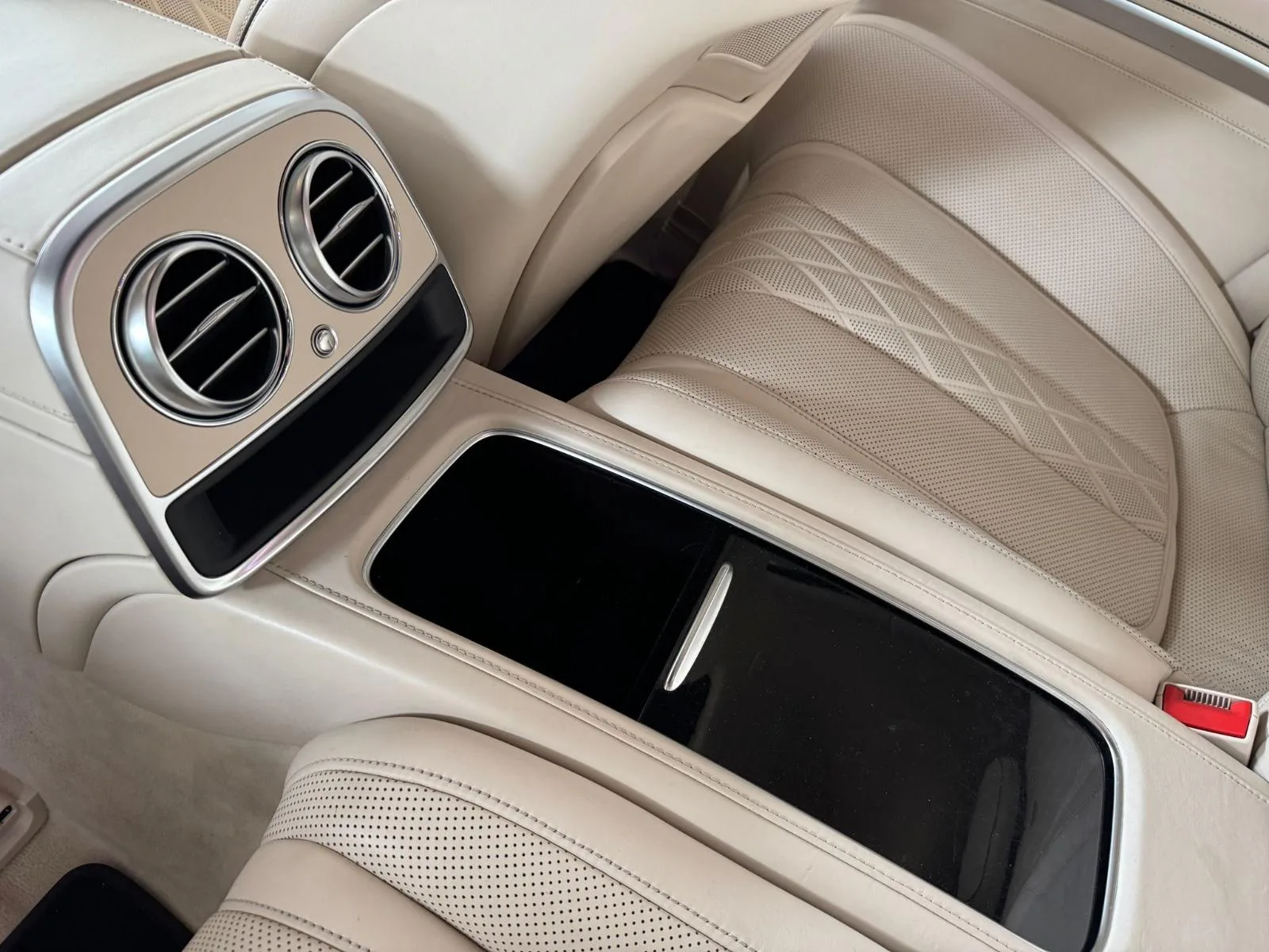 2015 Mercedes-Benz S 500 Coupé 4MATIC, AMG Line, 13/23