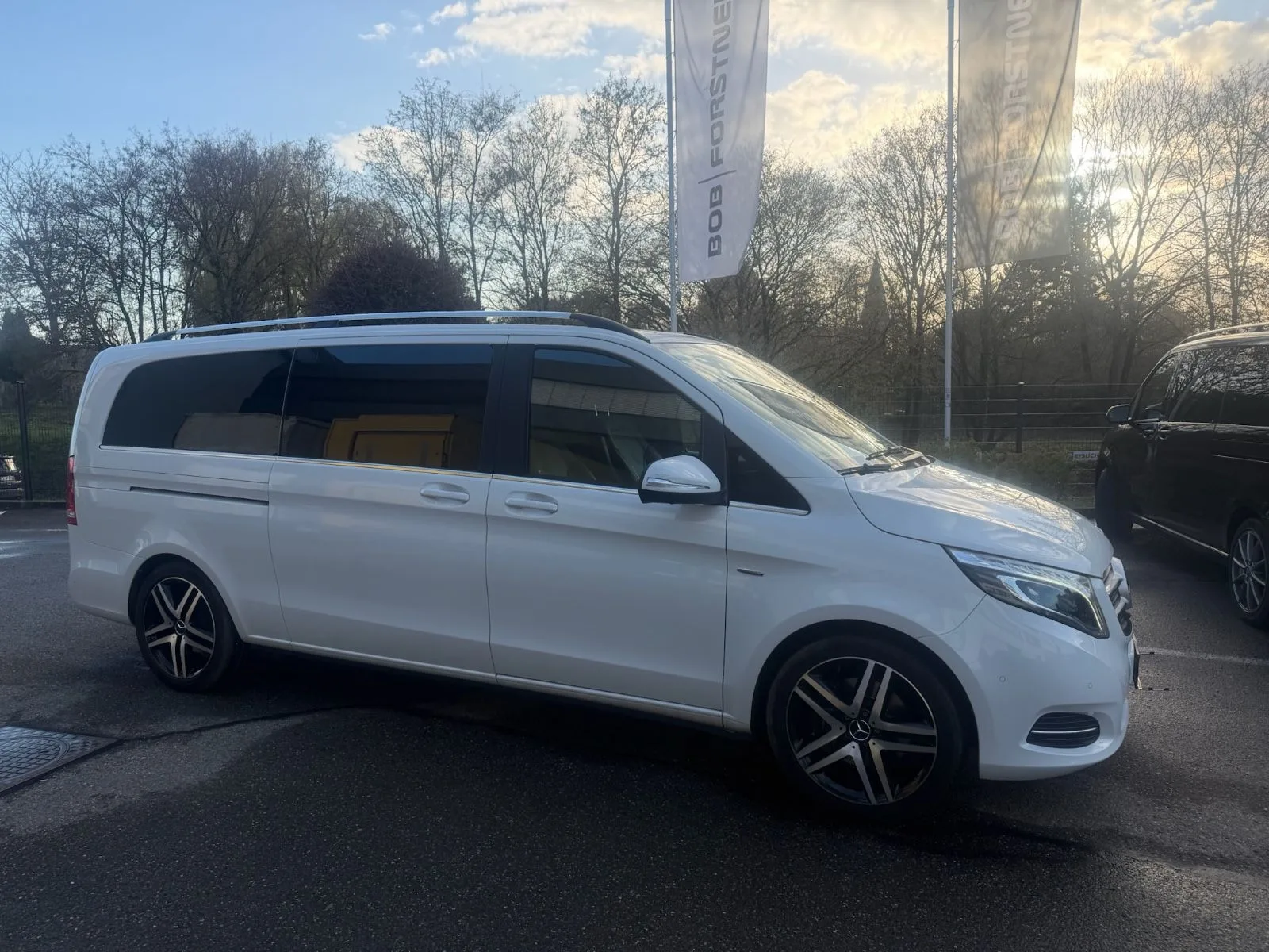 2015 Mercedes-Benz V 250 d Avantgarde proposta da un concessionario specializzato a Stuttgart, Germania, foto principale