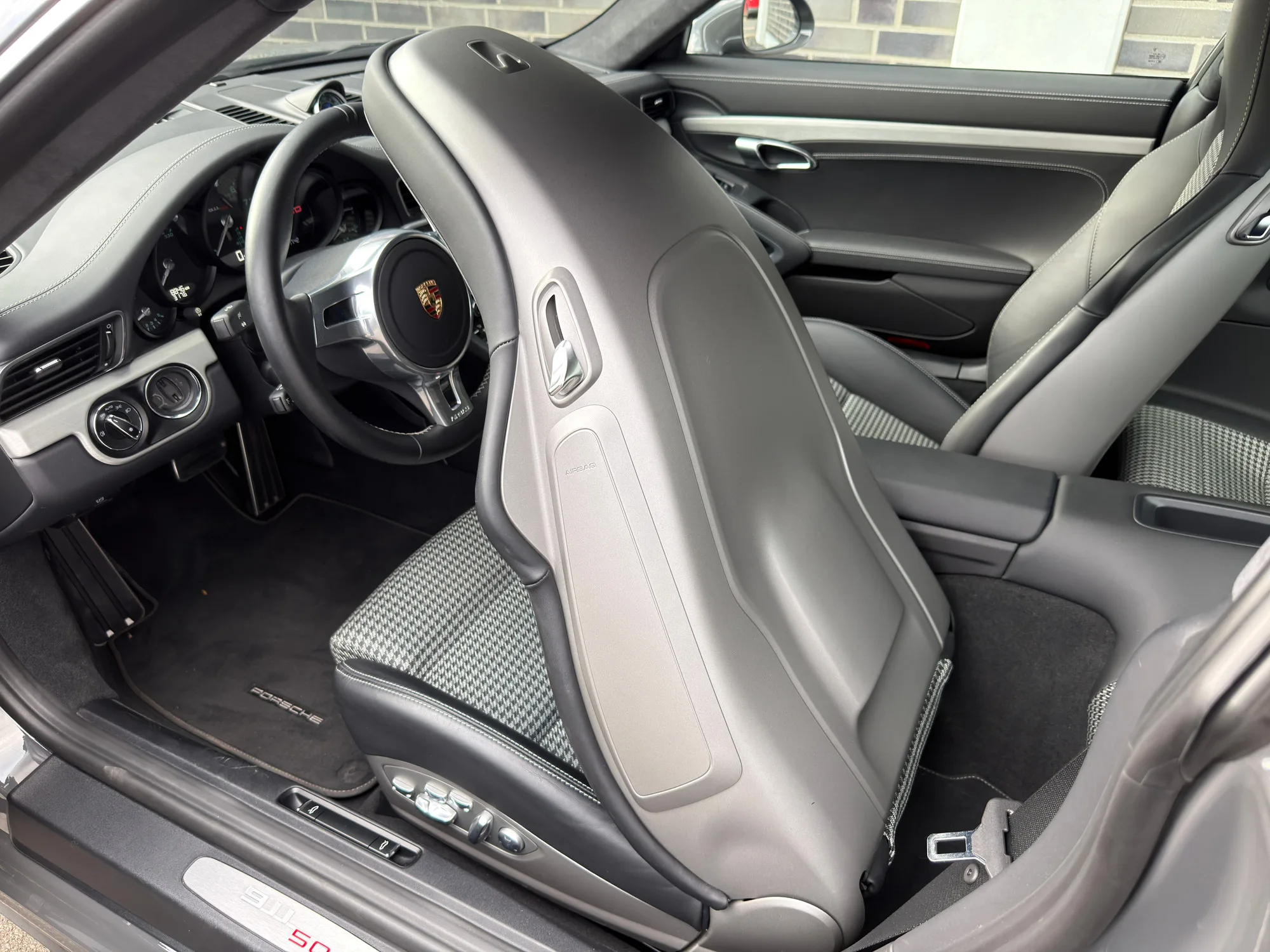 2015 Porsche 911 Carrera S, 30/30