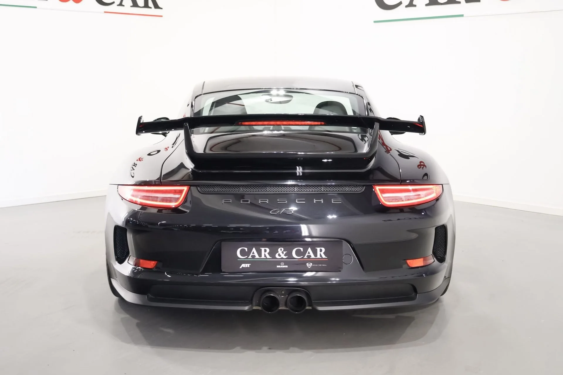 2015 Porsche 911 GT3, 4/27
