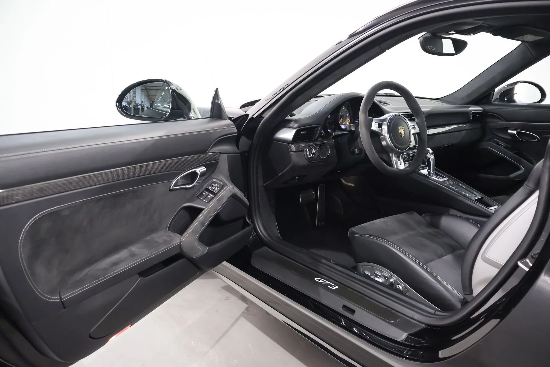 2015 Porsche 911 GT3, 10/27
