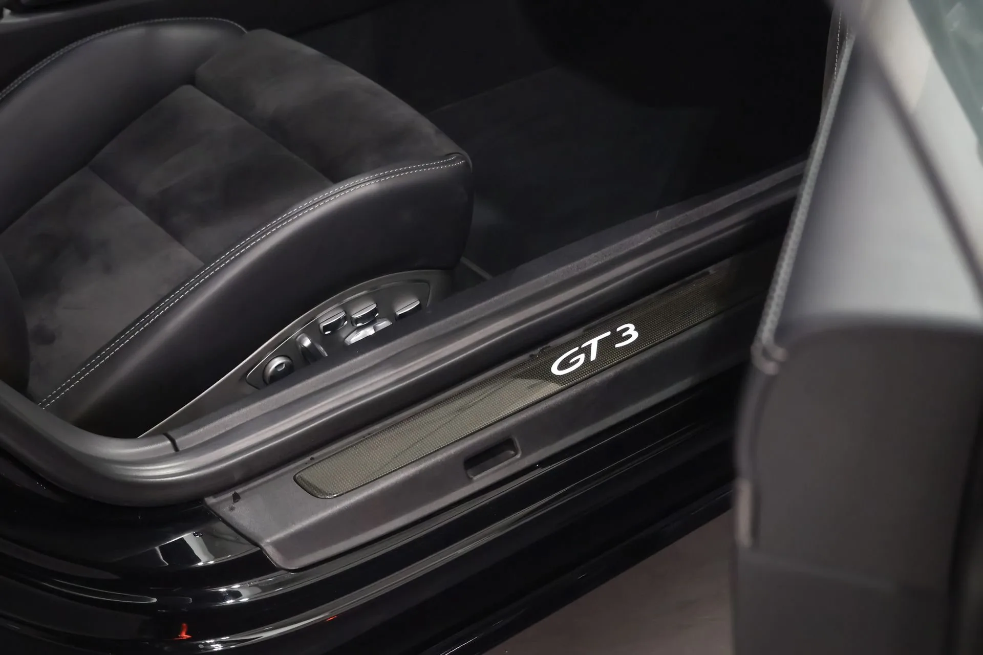 2015 Porsche 911 GT3, 24/27