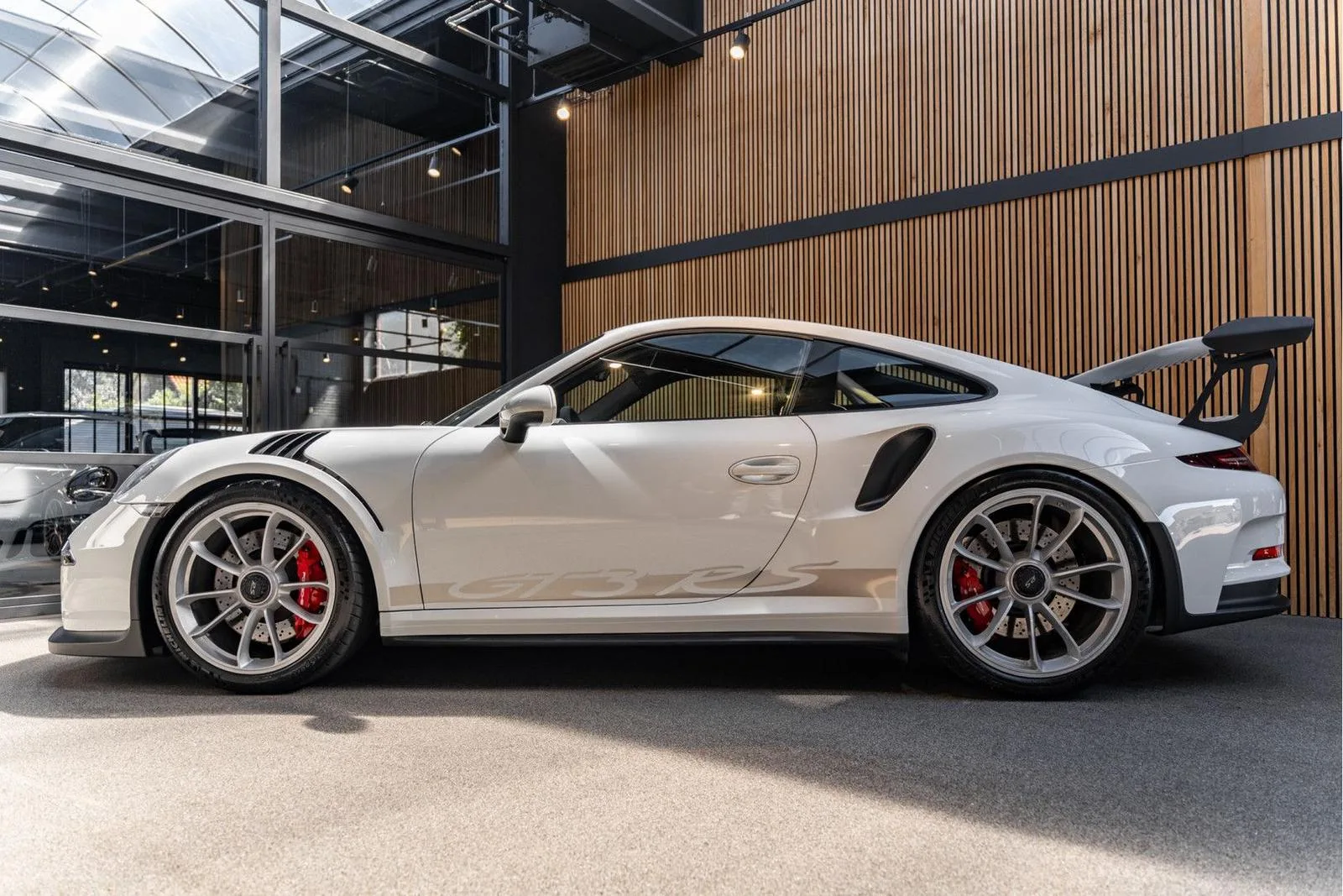 2015 Porsche 911 GT3 RS, 3/30