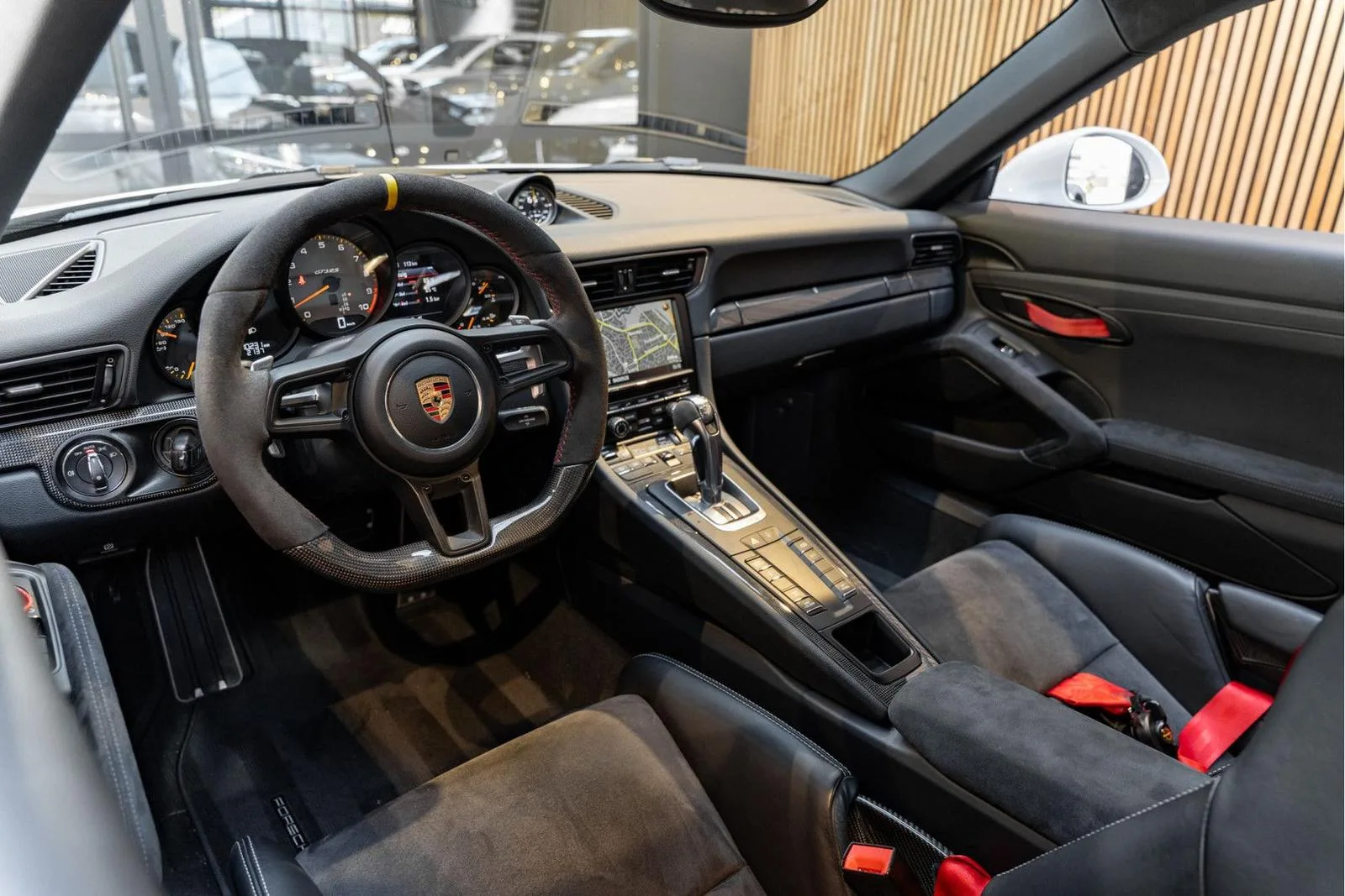 2015 Porsche 911 GT3 RS, 6/30