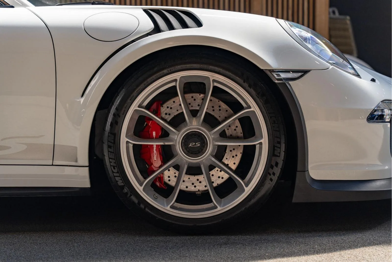 2015 Porsche 911 GT3 RS, 12/30