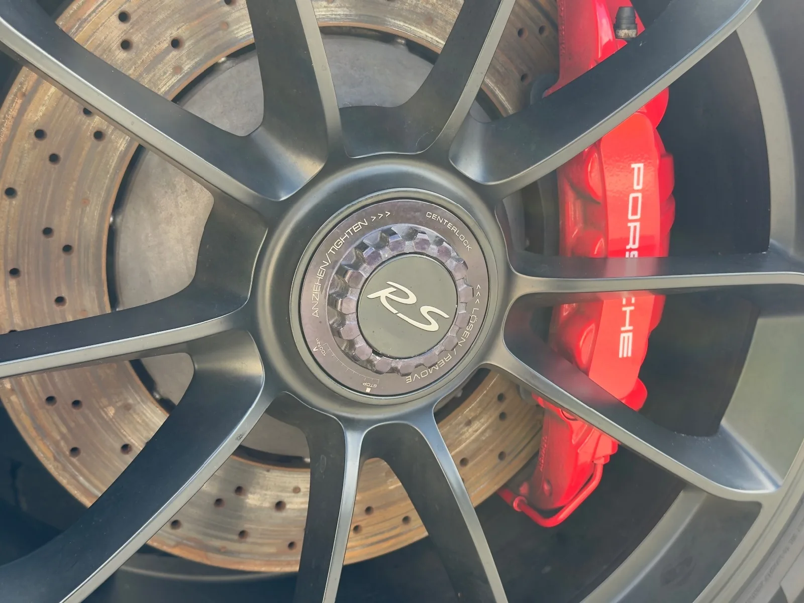 2015 Porsche 911 GT3 RS, 26/30