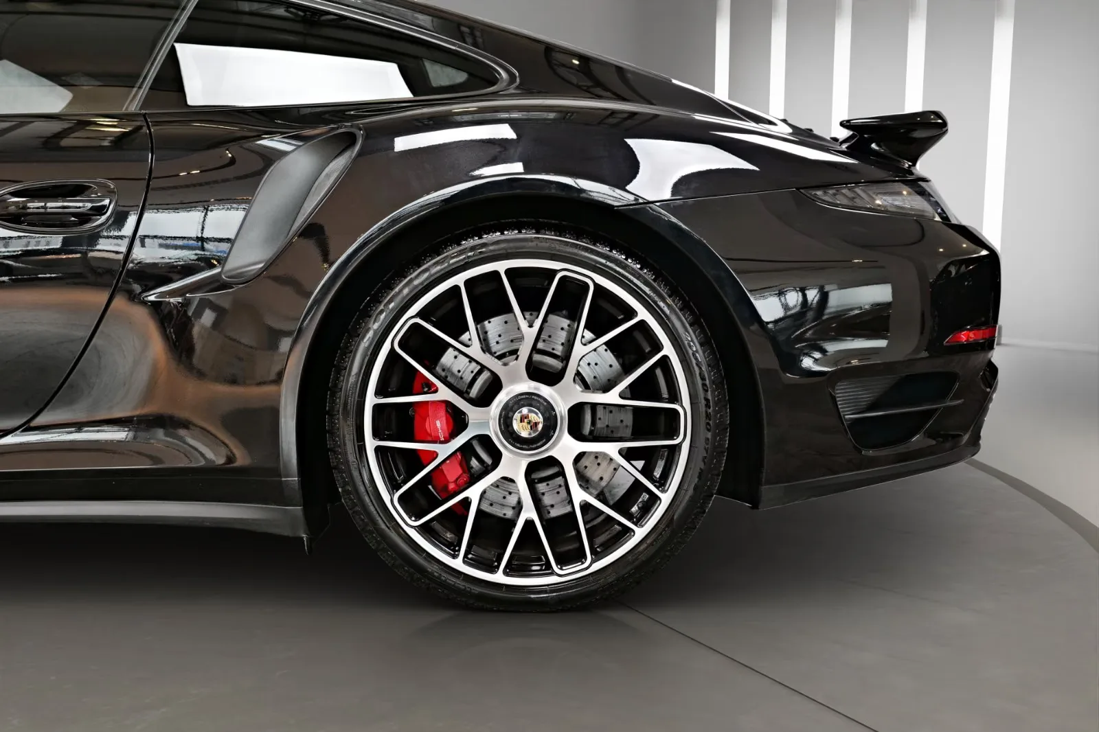 2015 Porsche 911 Turbo, 8/24