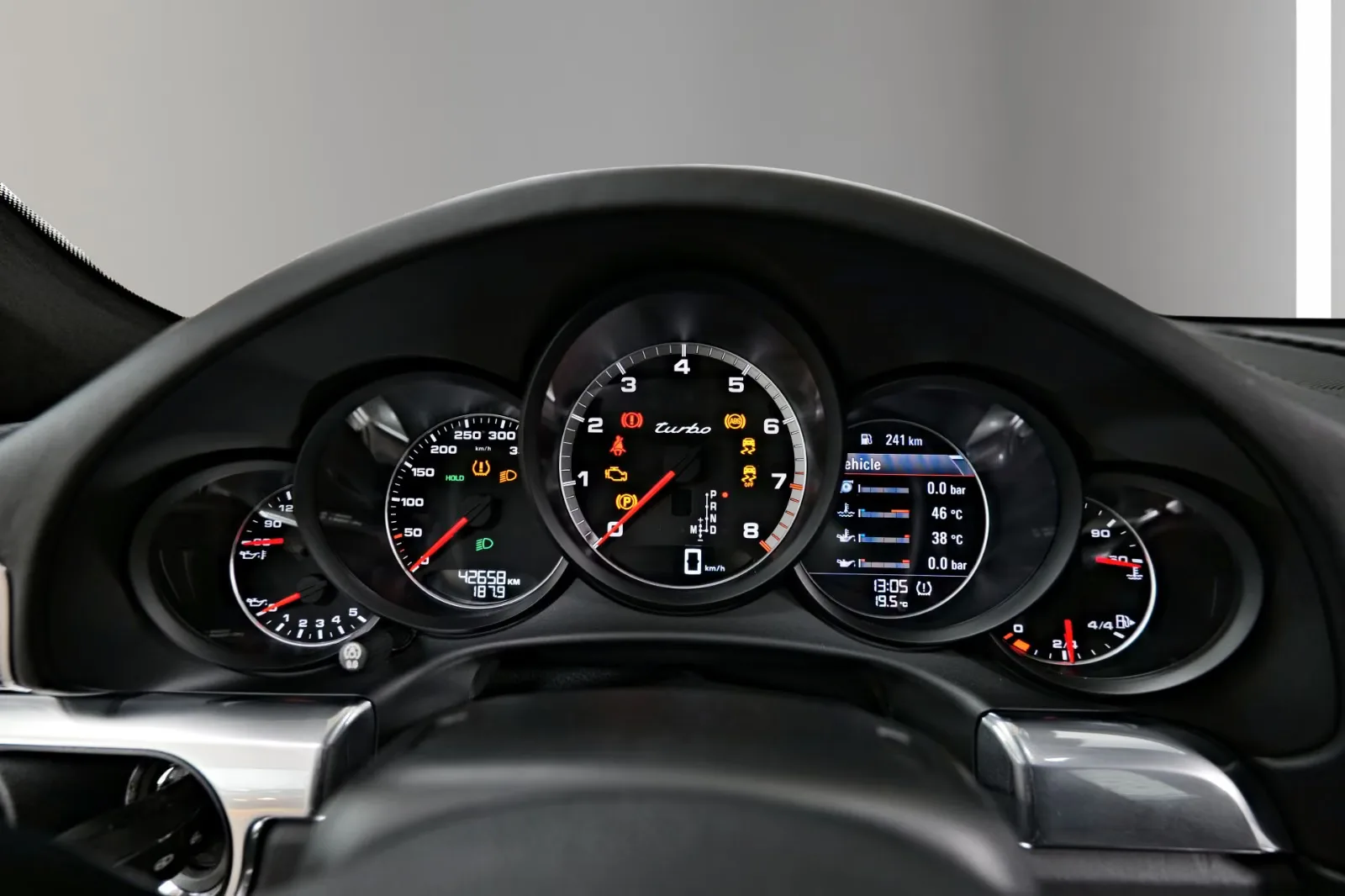 2015 Porsche 911 Turbo, 15/24