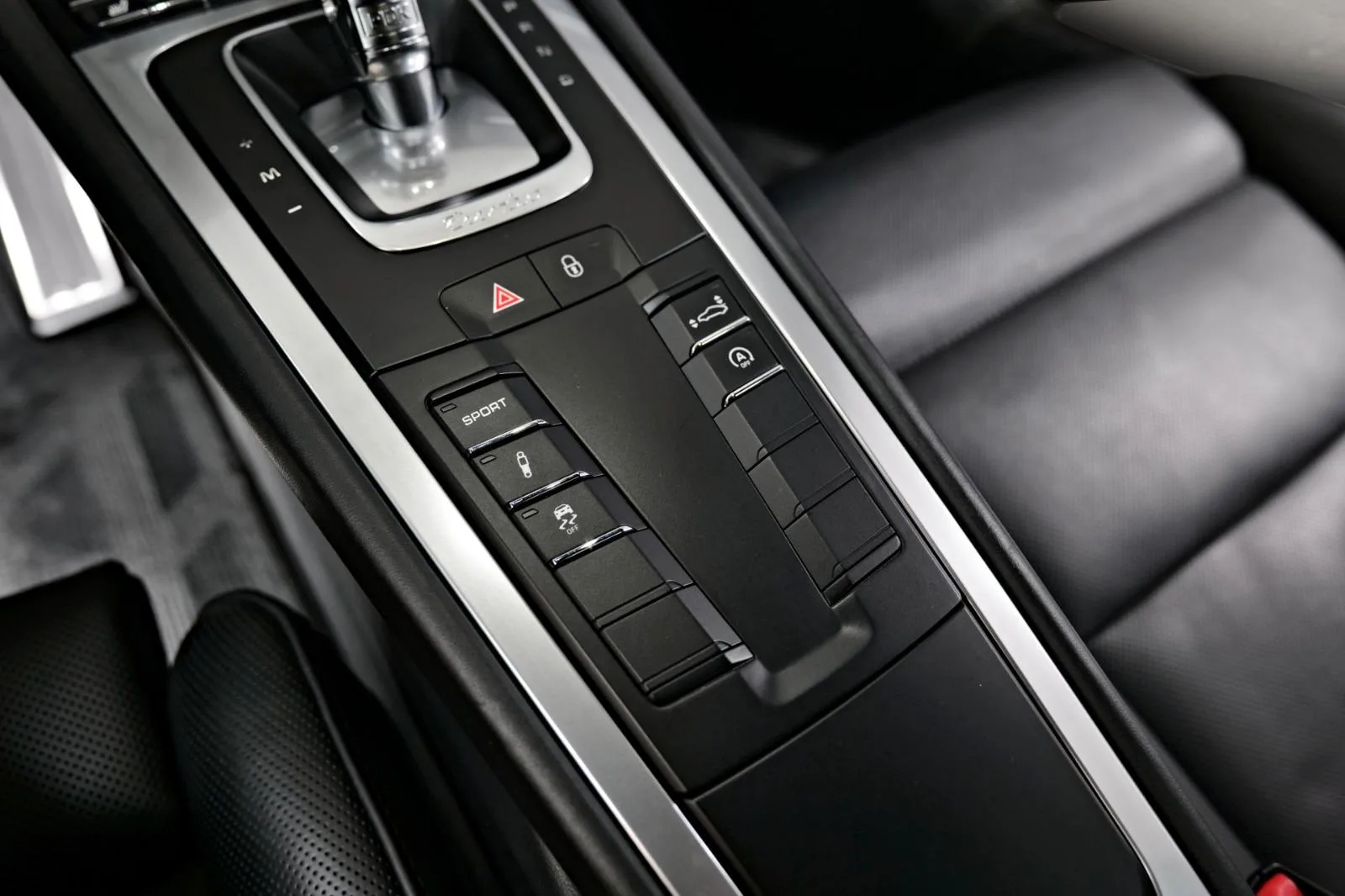 2015 Porsche 911 Turbo, 20/24