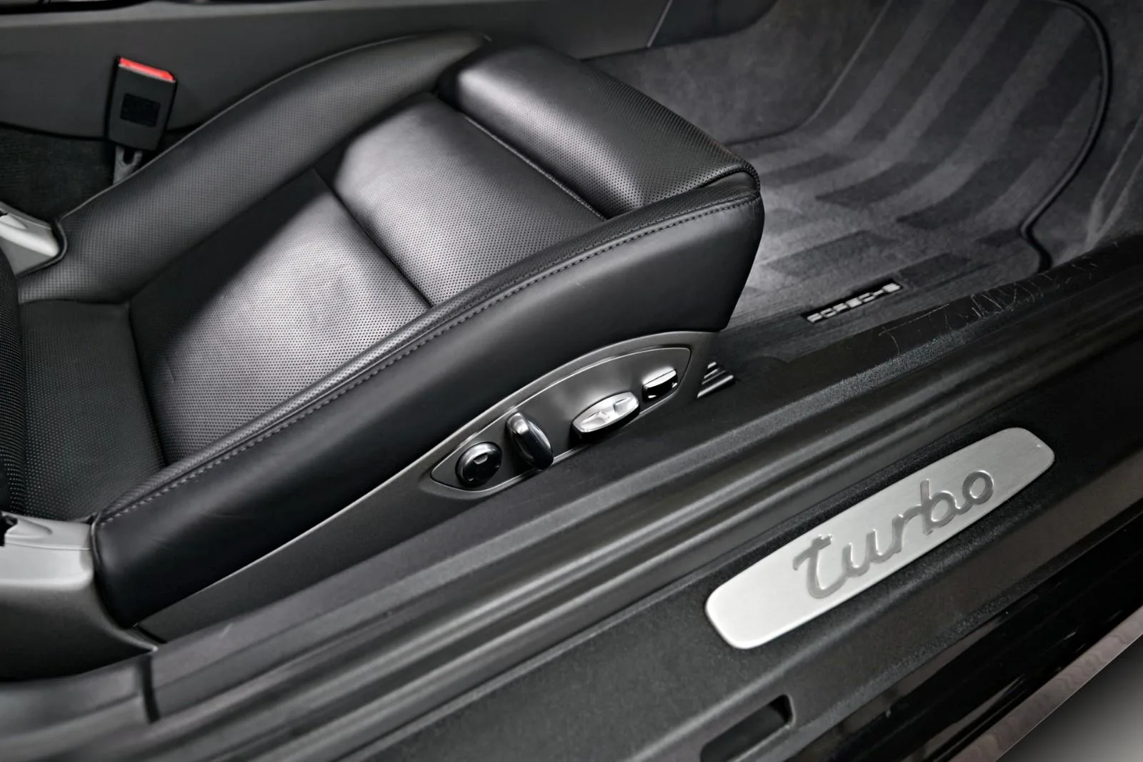 2015 Porsche 911 Turbo, 24/24