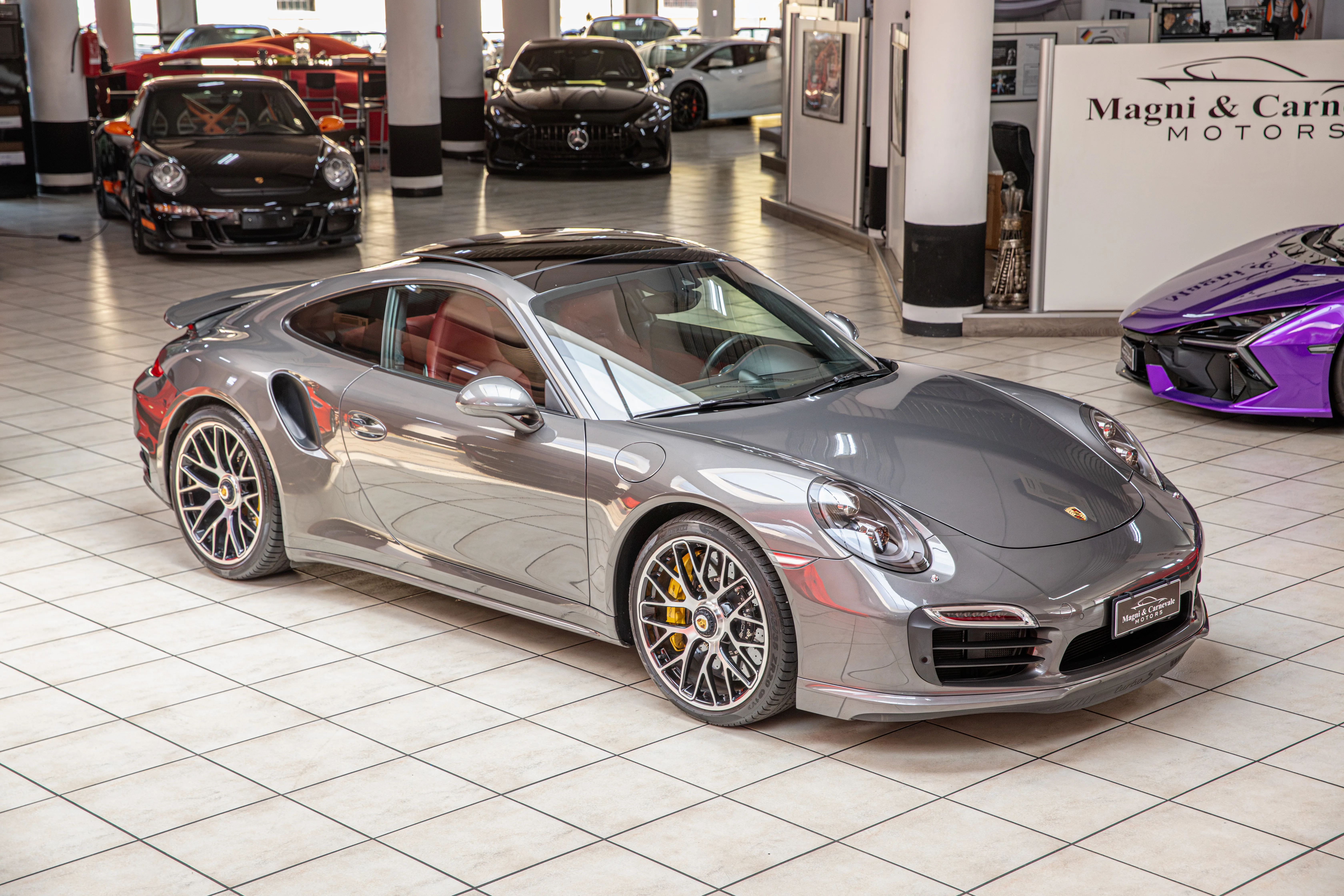 2015 Porsche 911 Turbo S, 3/30