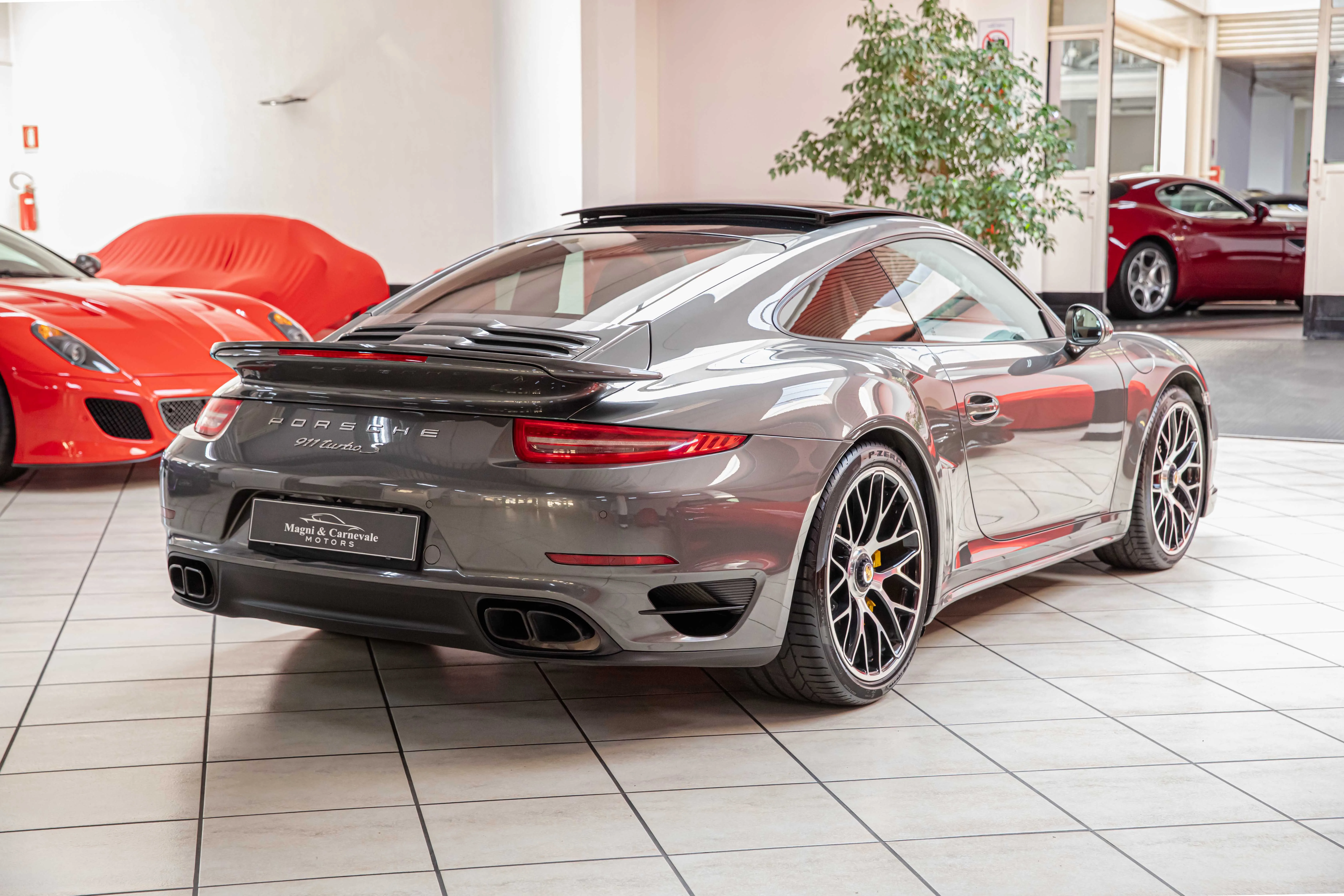 2015 Porsche 911 Turbo S, 10/30