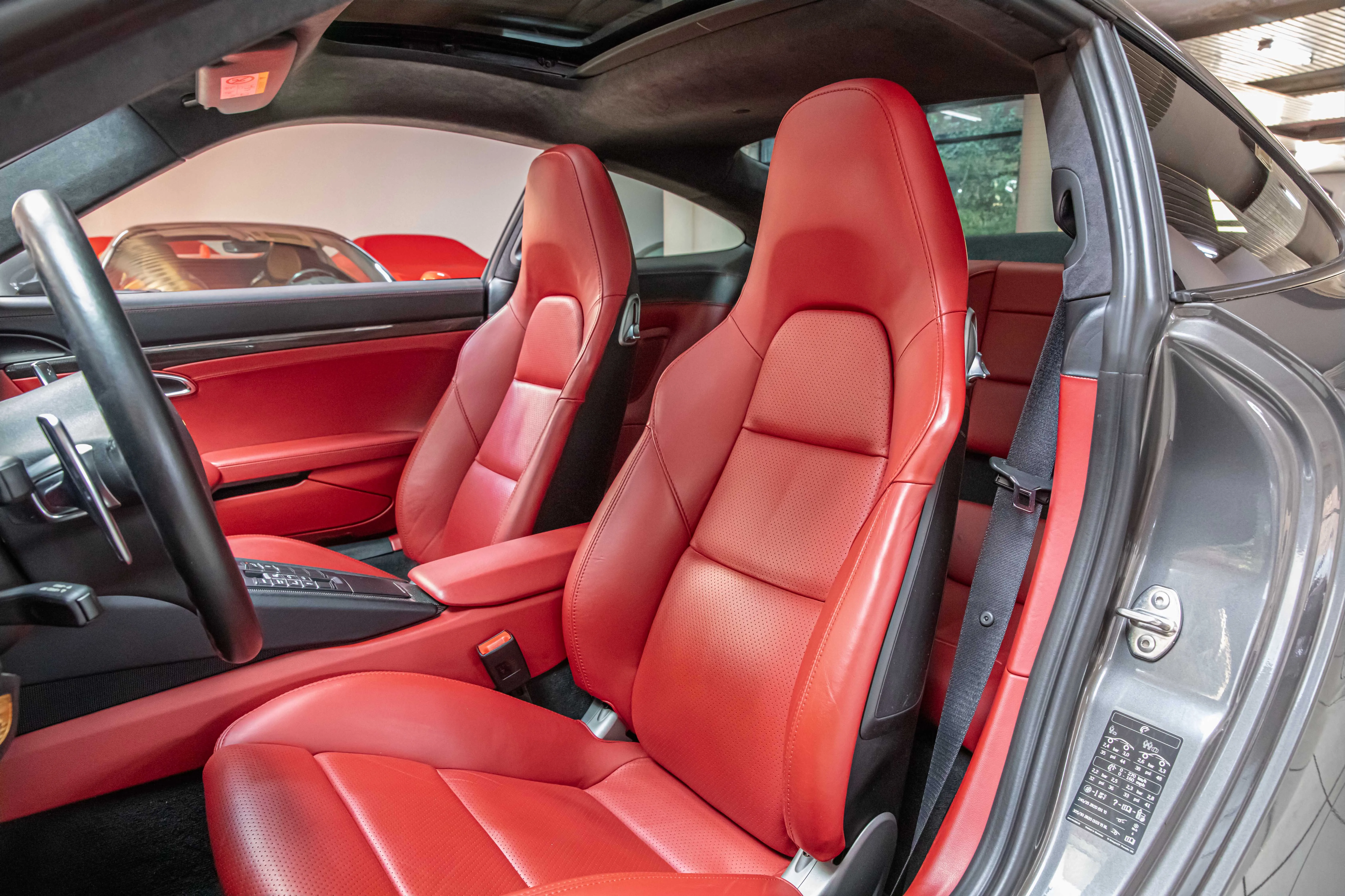 2015 Porsche 911 Turbo S, 17/30