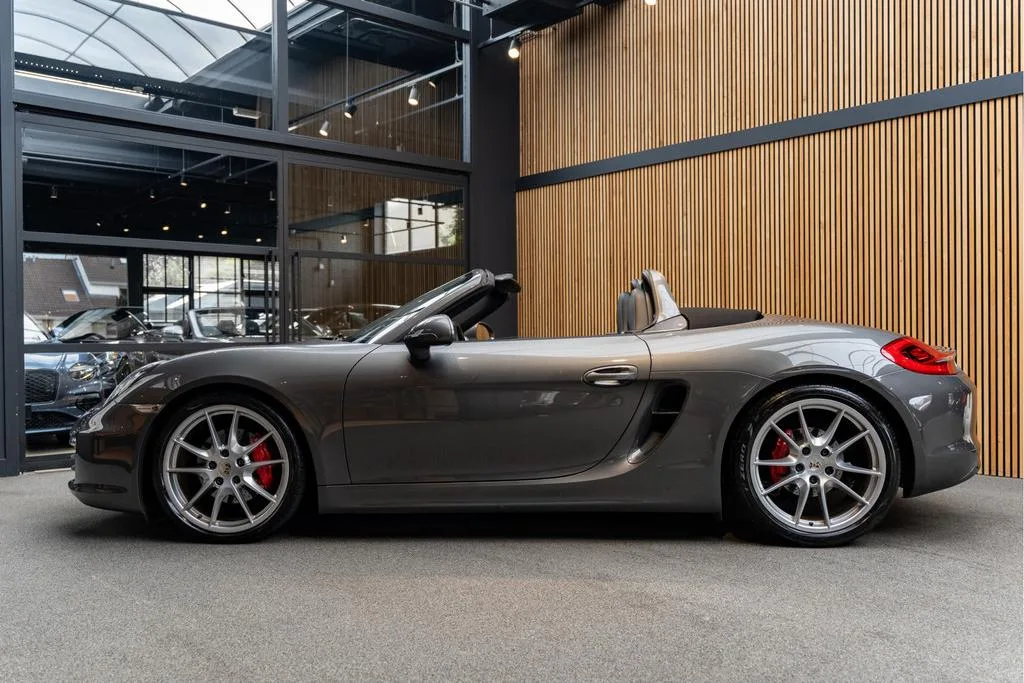 2015 Porsche Boxster S, 2/30