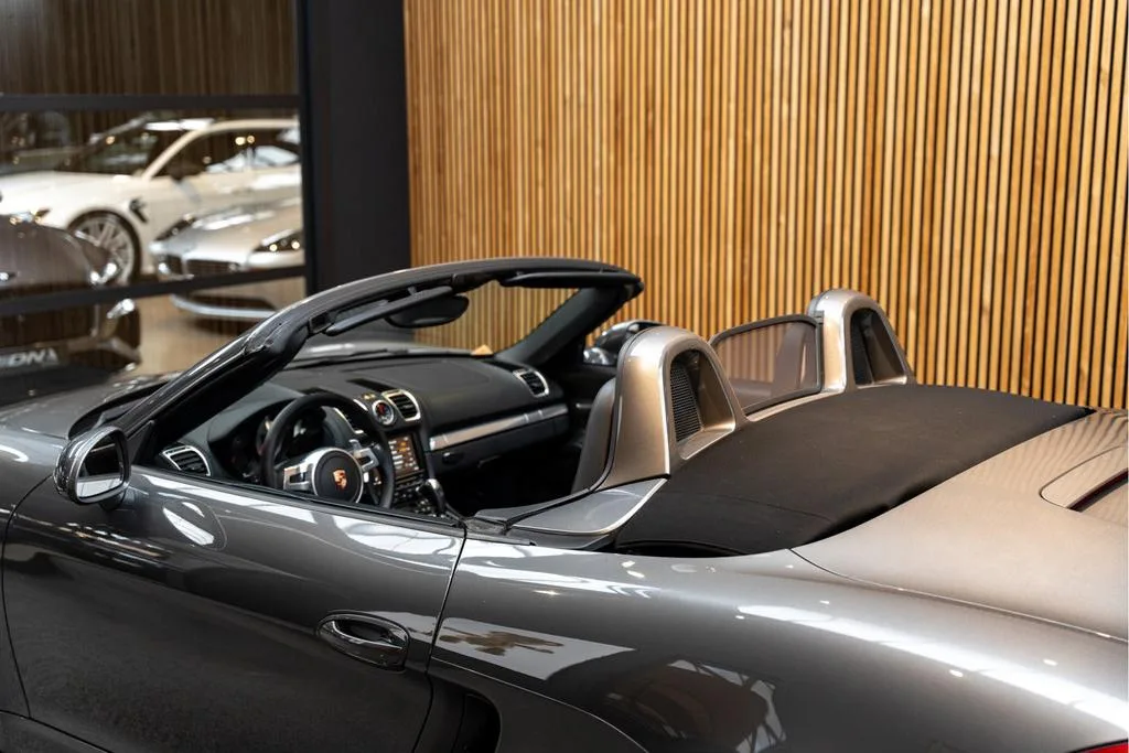 2015 Porsche Boxster S, 16/30